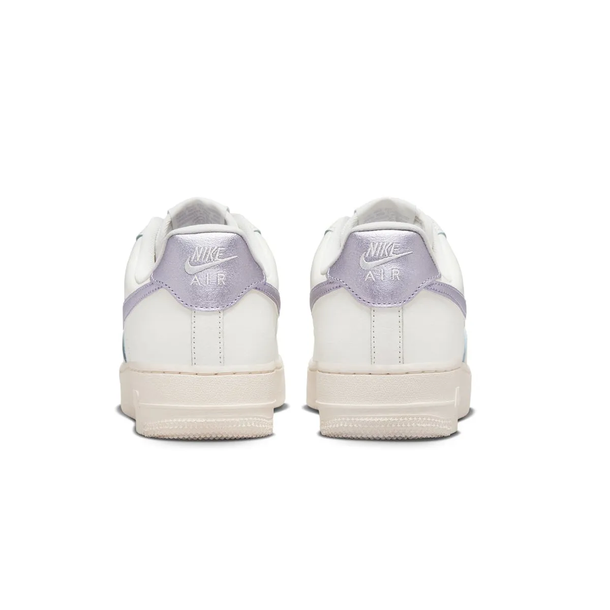 dry - weather Wmns Air Force 1 '07 Ess 'Metallic Purple'