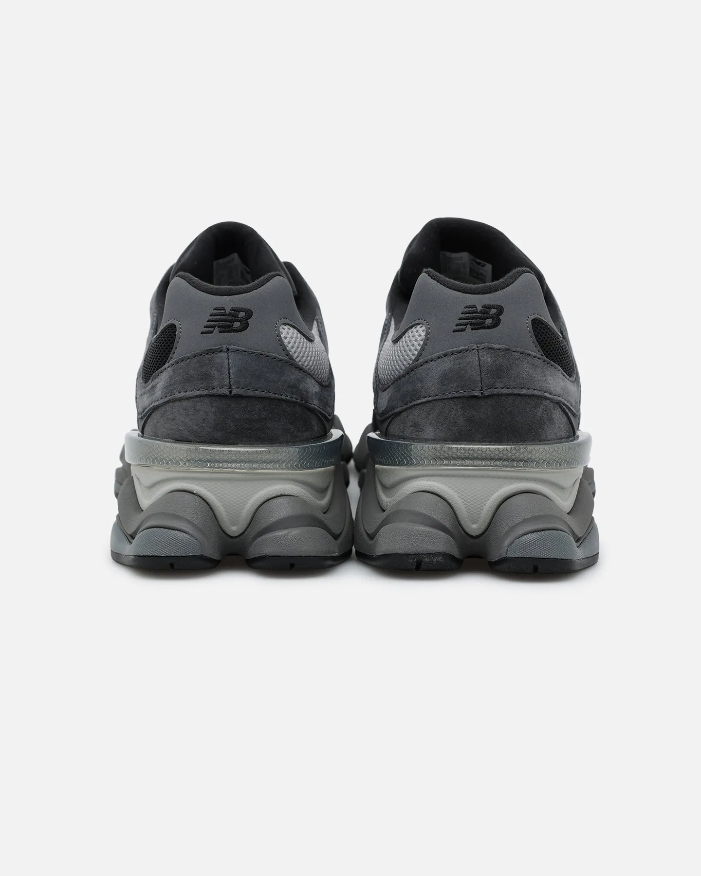 Lace Tie Soft Land New Balance 9060 Black