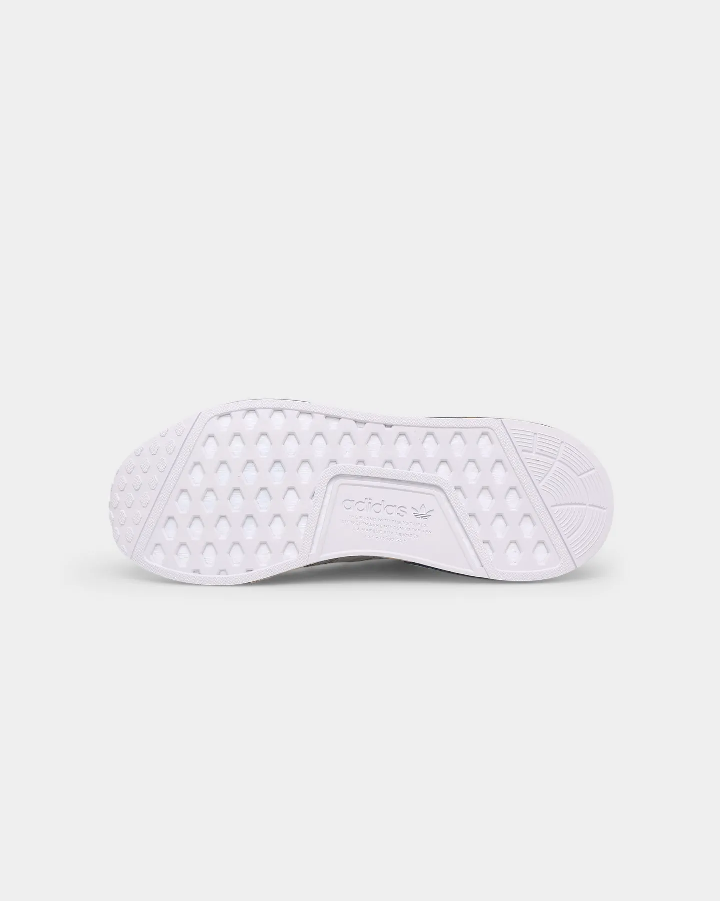 Adidas NMD_R1 Shoes Cloud White/Cloud White/Off White Quick Dash Beach Vibe