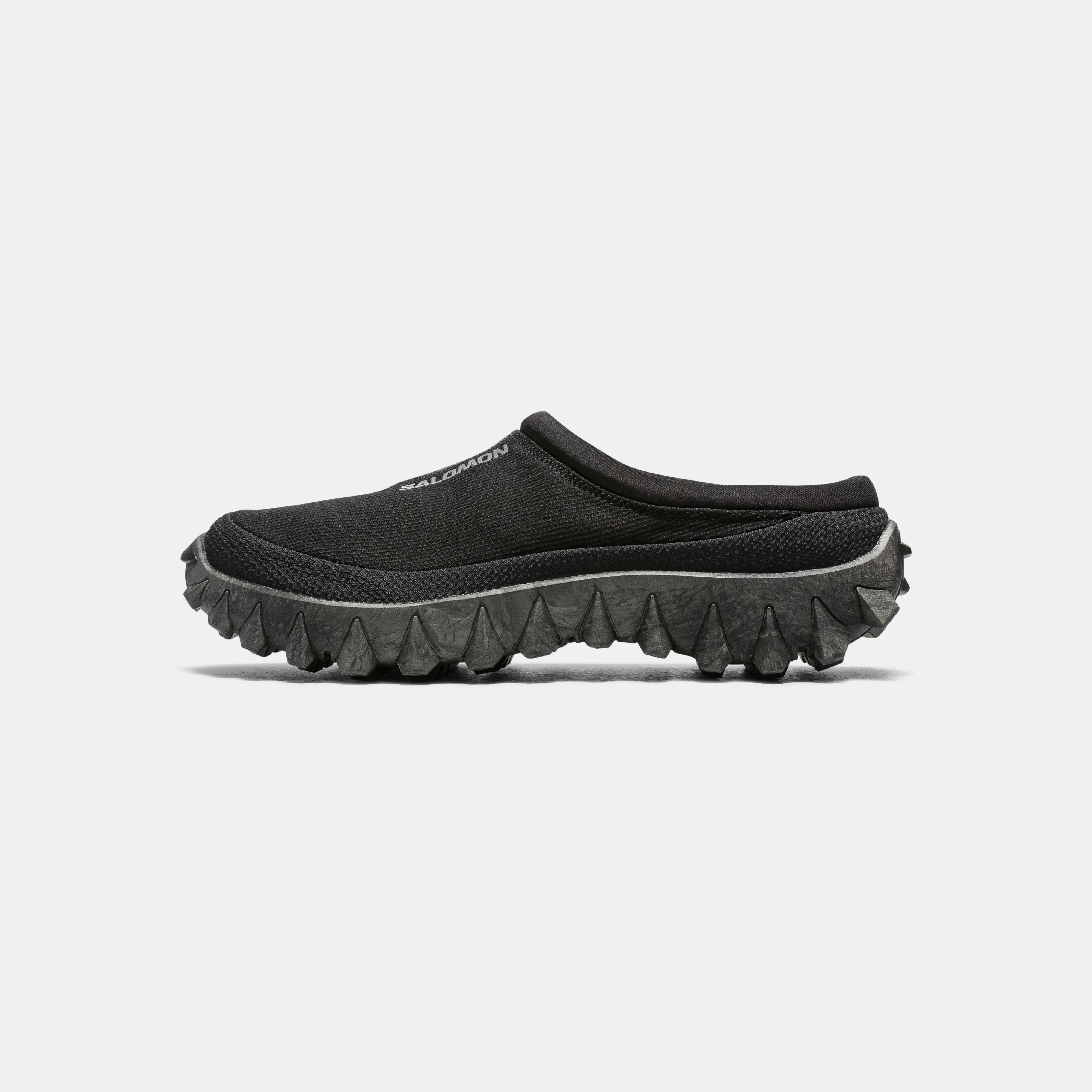 Snowclog - Black/Asphalt Modern Comfort