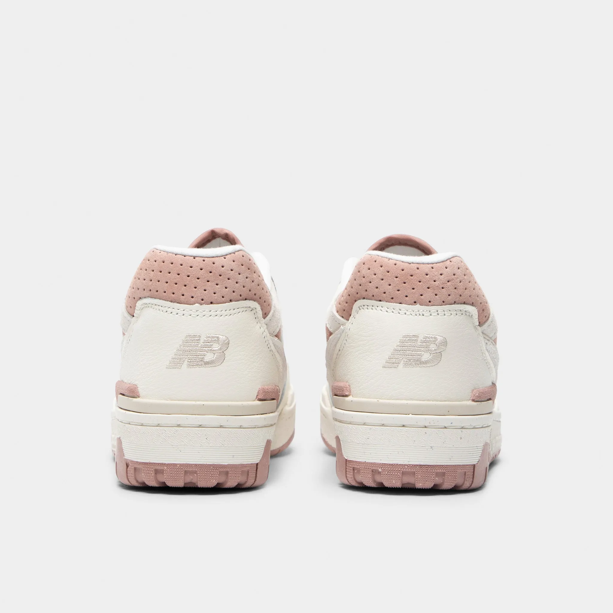 Trend Ready Simple Choice New Balance Women's 550 Sea Salt / Landslide