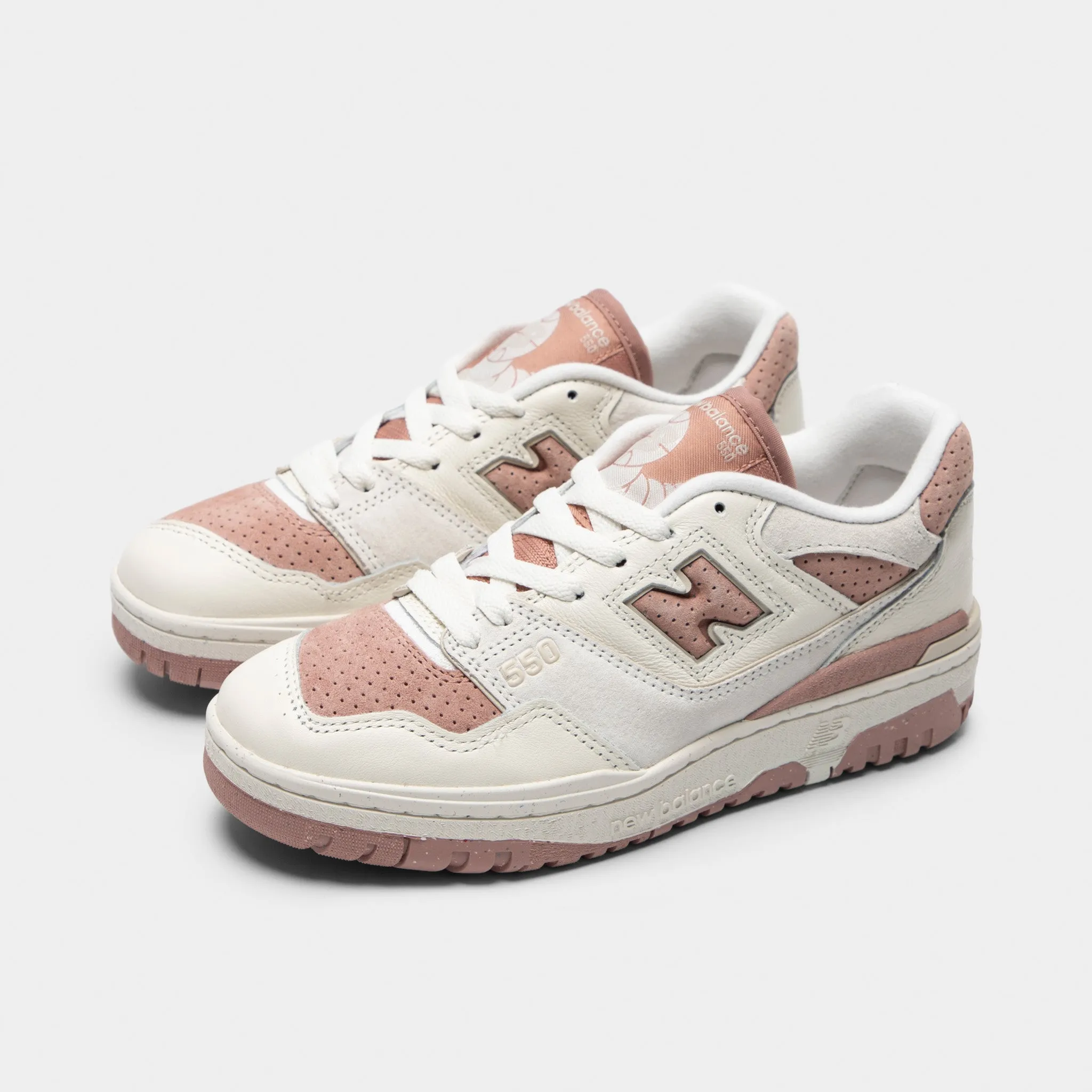 Dusk Walk rubber New Balance Women's 550 Sea Salt / Landslide