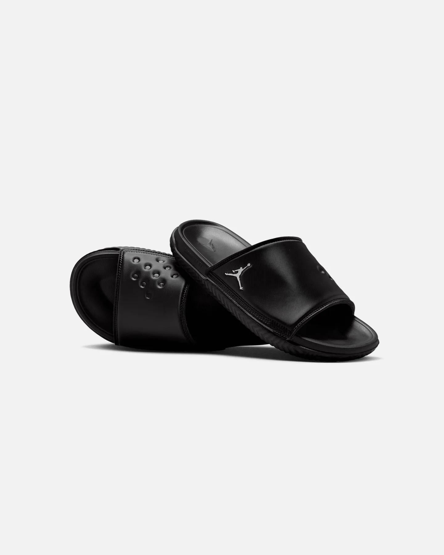 mesh construction Hot Day Jordan Play Slide Black/Metallic