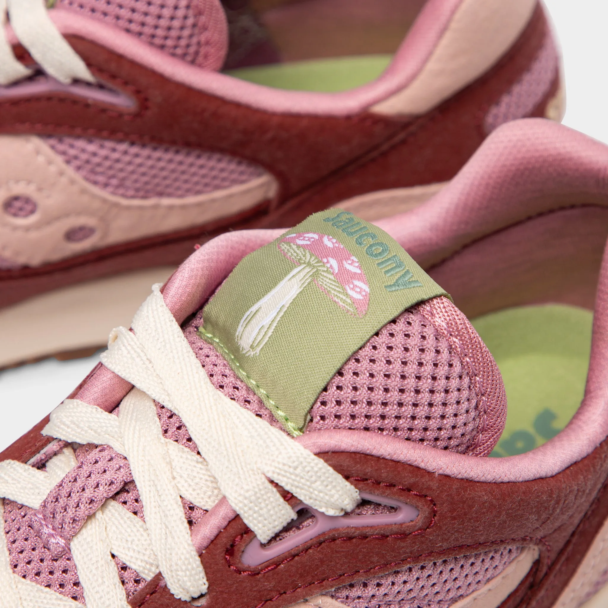 Sleek Look Stripe Mood Saucony Shadow 6000 / Burgundy