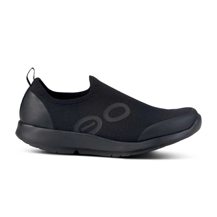 Clean Aesthetic Womens Oofos Oomg Sport in Black