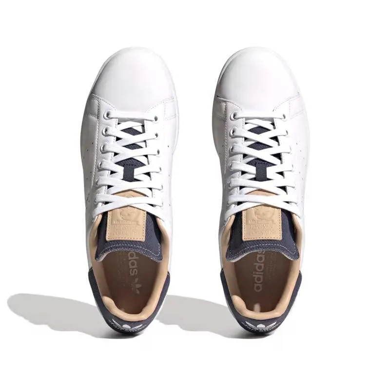 Medium most dancing Stan Smith 'Magic Beige'