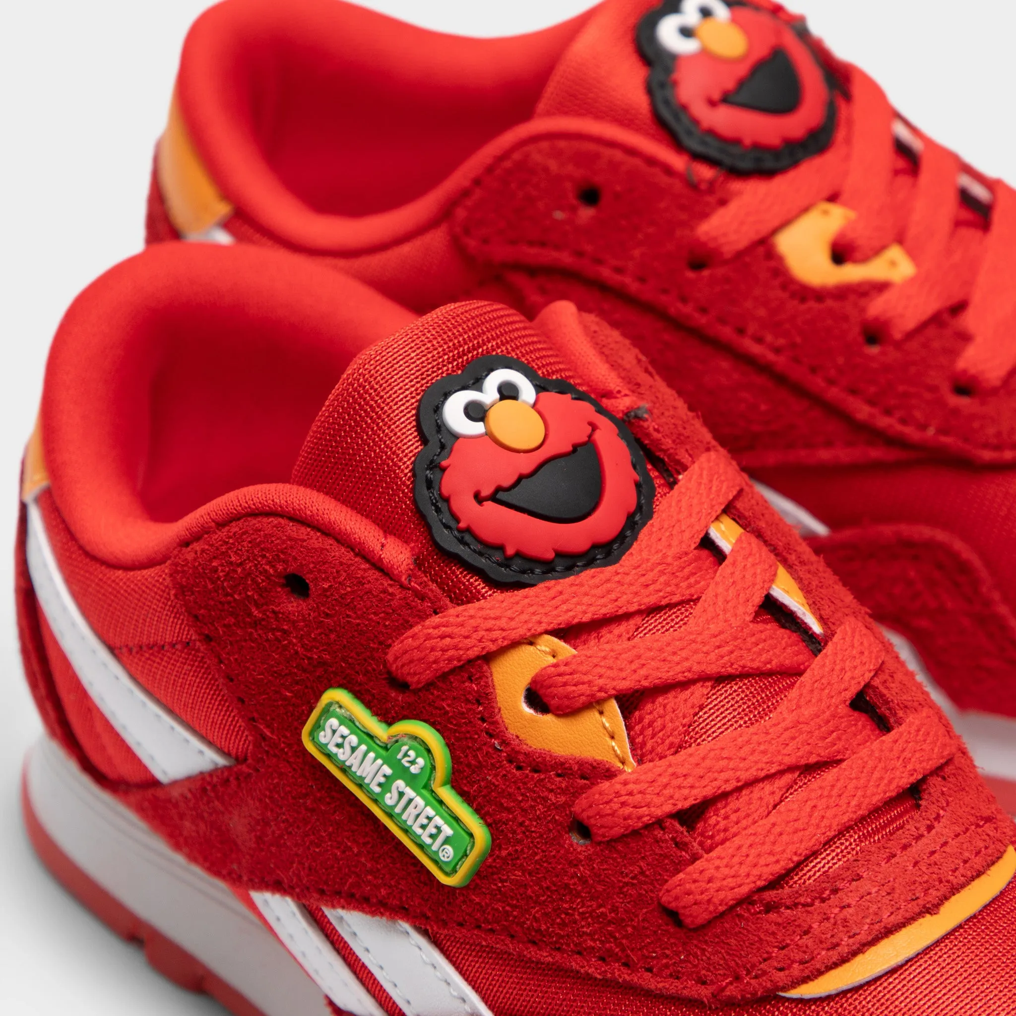 Reebok x Sesame Street Children's Classic Nylon Red / White - Orange Hop Hike Relax Movement