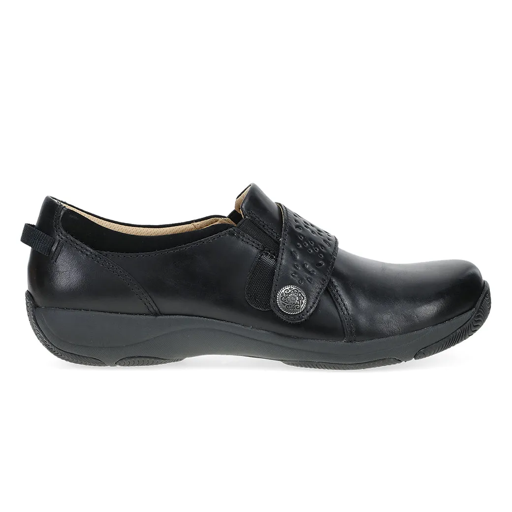 Womens Dansko Sallie Wide in Black Laidback Mood