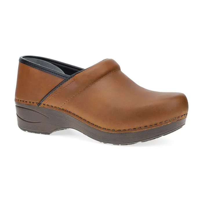 Relaxed Look Womens Dansko Pro XP 2.0 in Caramel