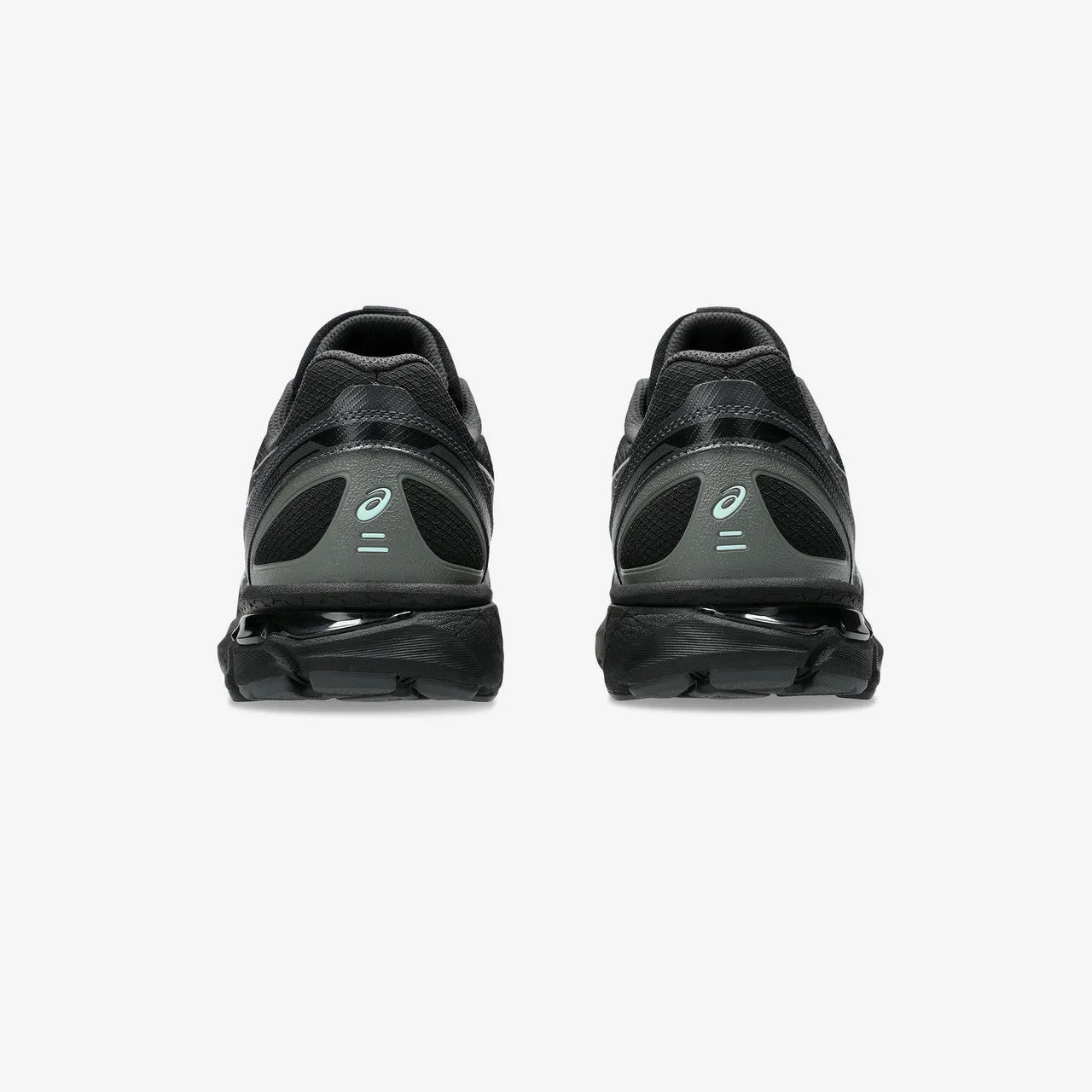 Gel-Terrain Breathable Quarter Panels