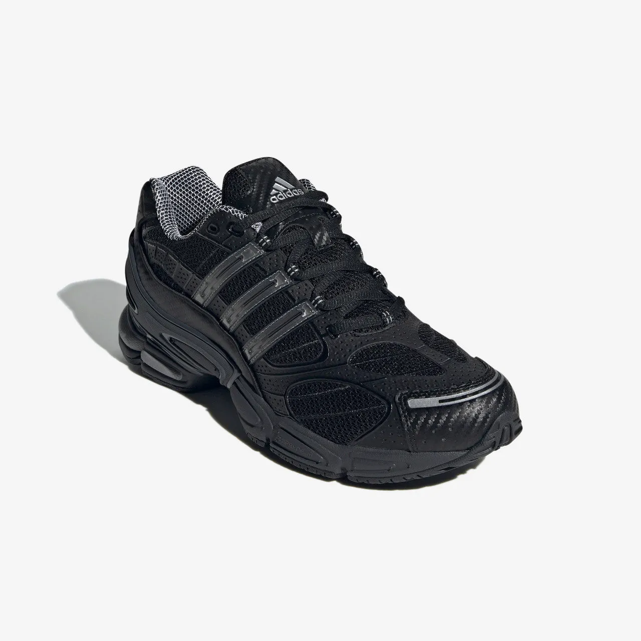 Ozweego Pro Cushioned Gear