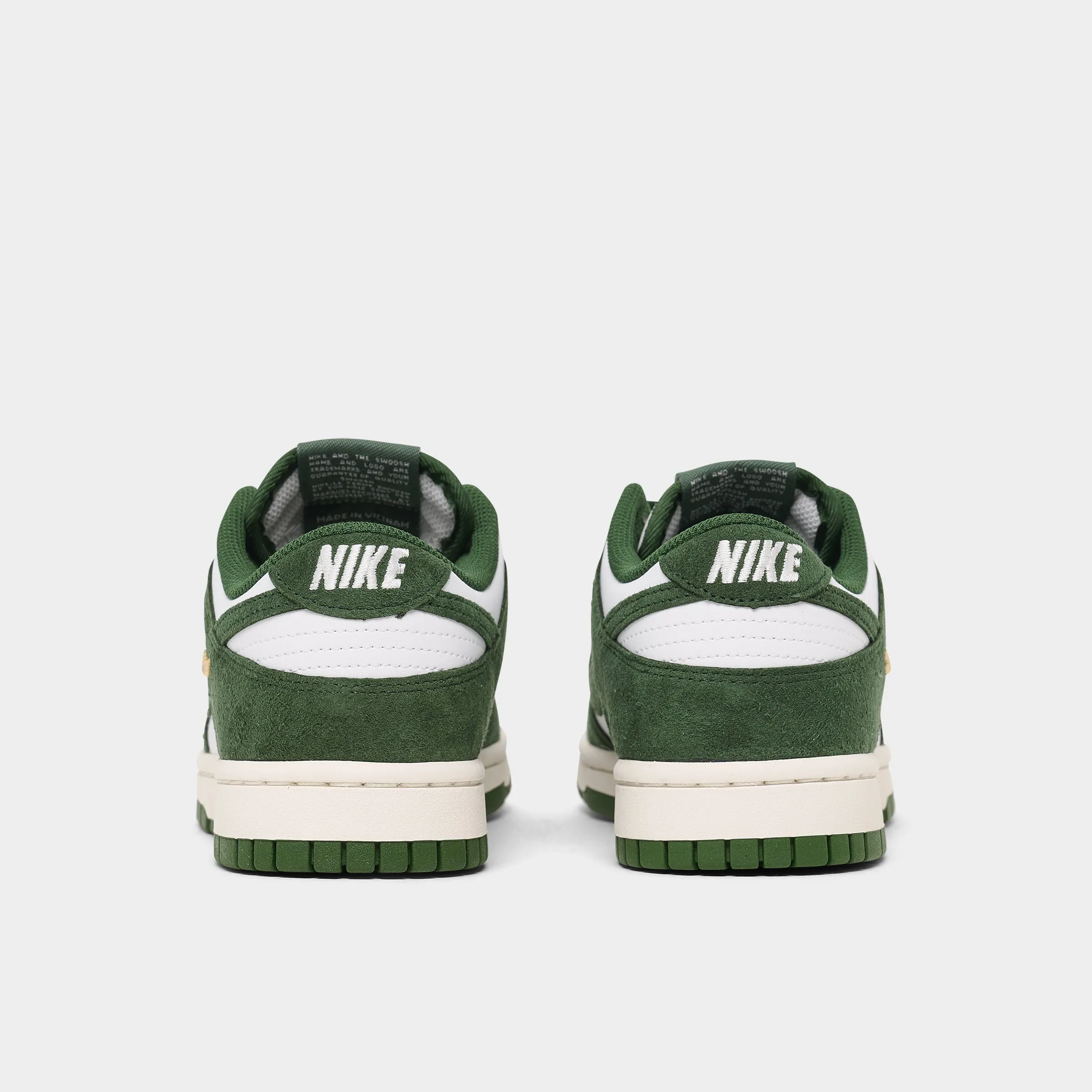 Stride Bold City Run Nike Women's Dunk Low Summit White / Gorge Green - Sail