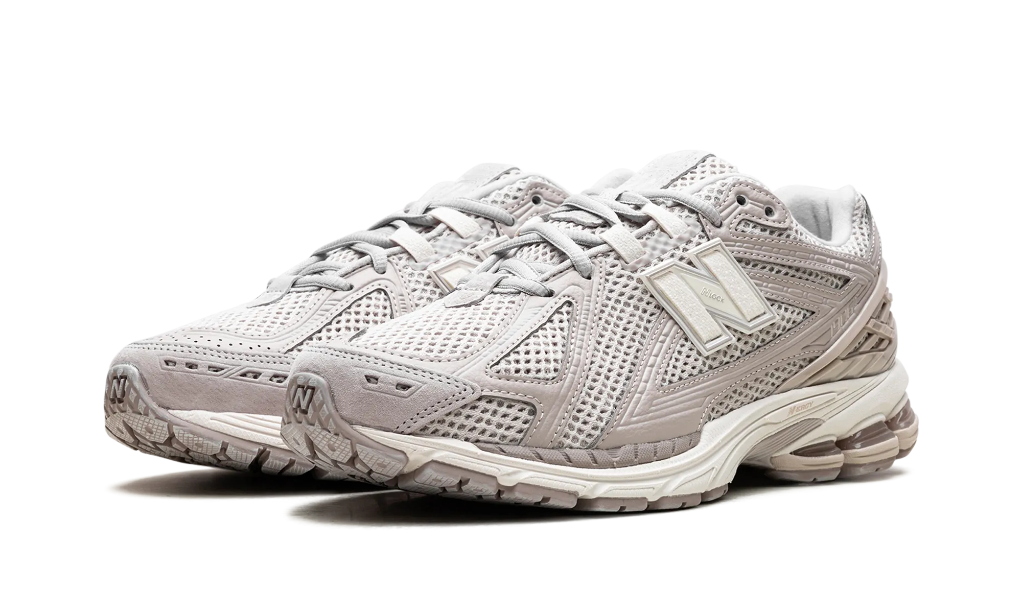 1906R "Grey Day" advanced runner shoes running shoes for long - distance runners