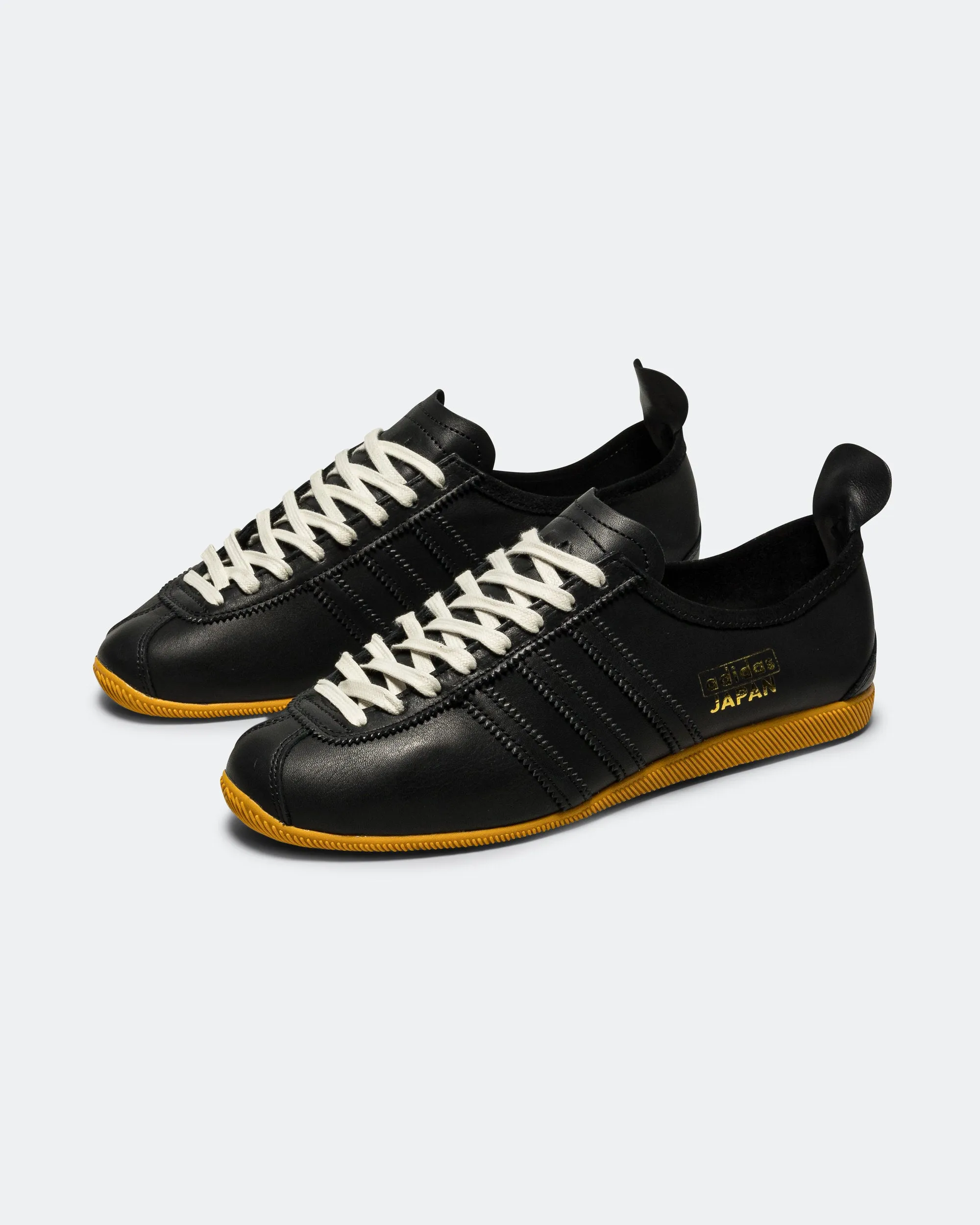 Reflective Detail Relax Walk Japan - Core Black/Core Black/Supplier Colour