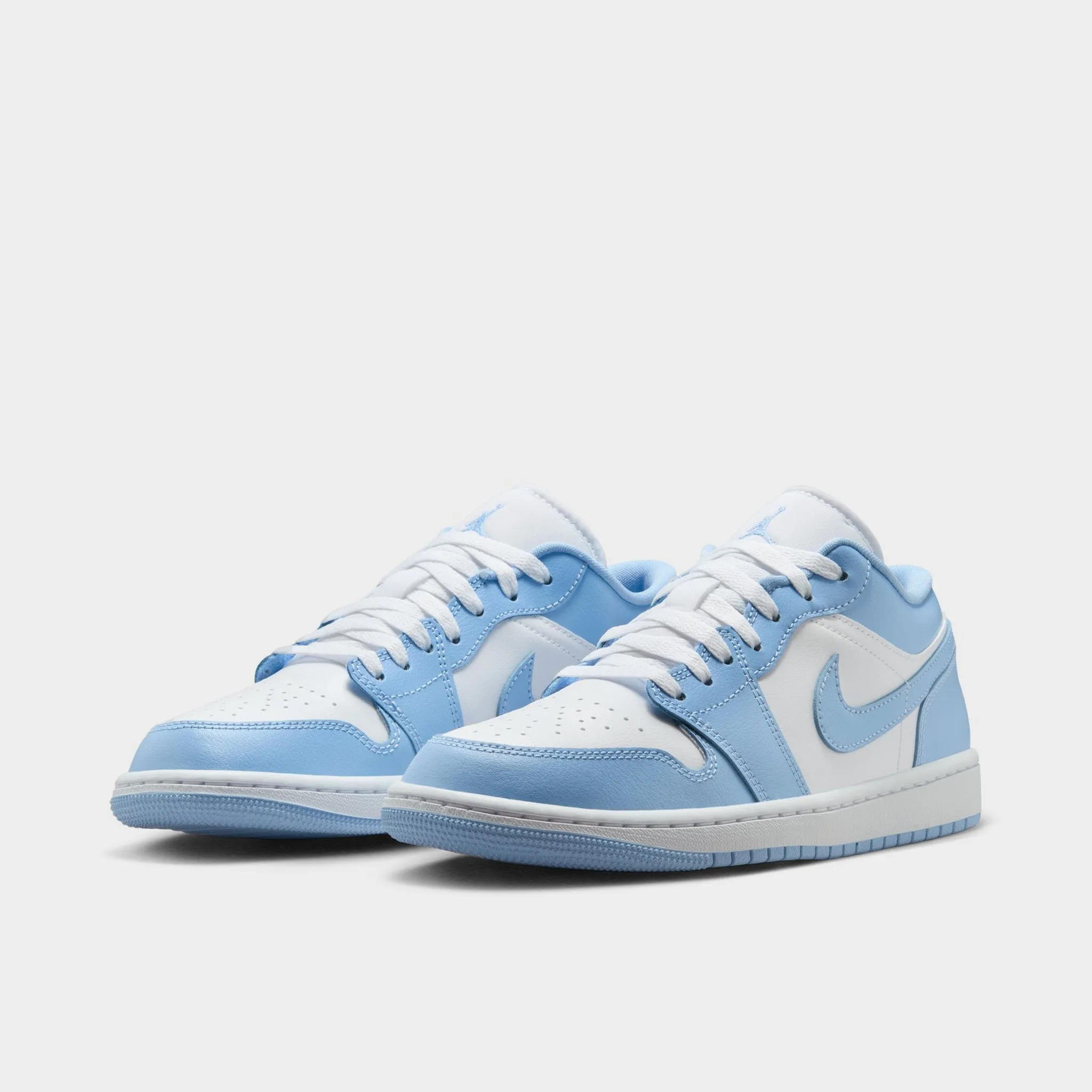 Relax Mood Vibe Up Jordan Women's 1 Low White / Aluminum