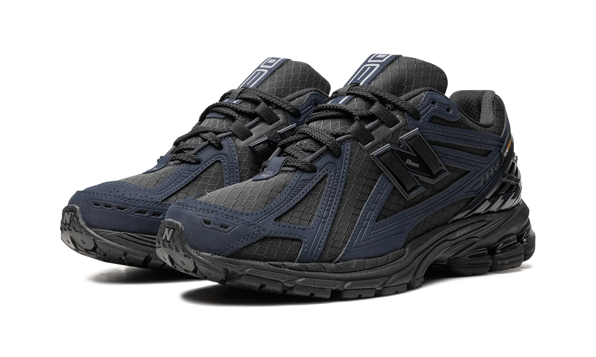 reflective - details - BreathableMesh 1906R "Outerspace/Black/Black"