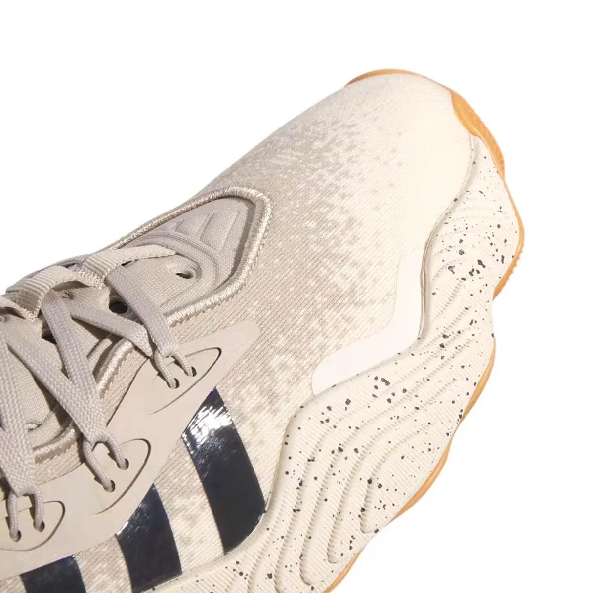 Court Grip Sky View Trae Young 3 'Wonder Beige