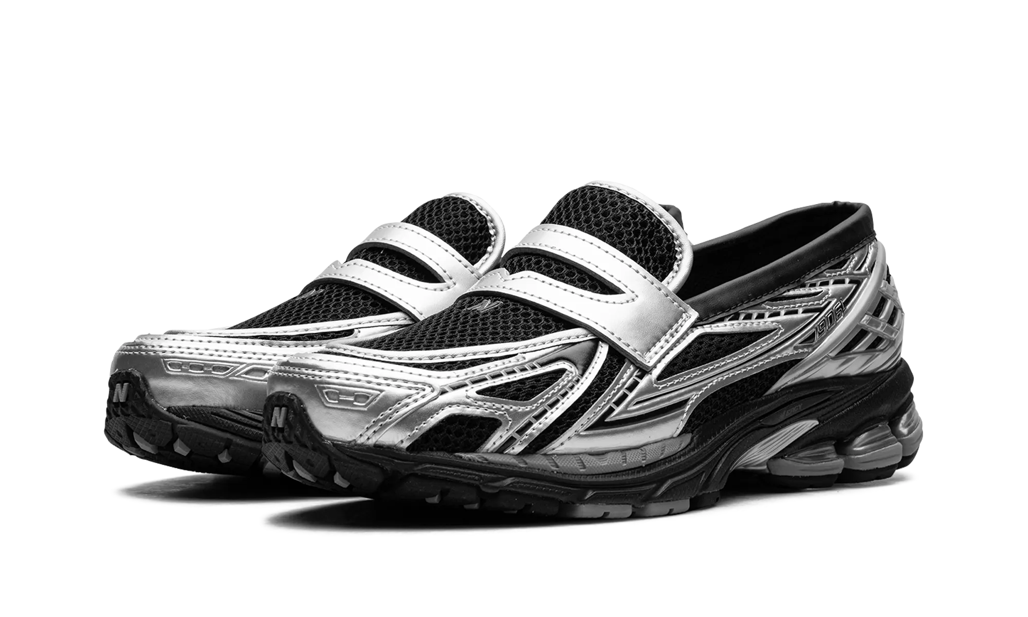 1906L "Silver Metallic Black" Comfort Footwear logo - printed shoes
