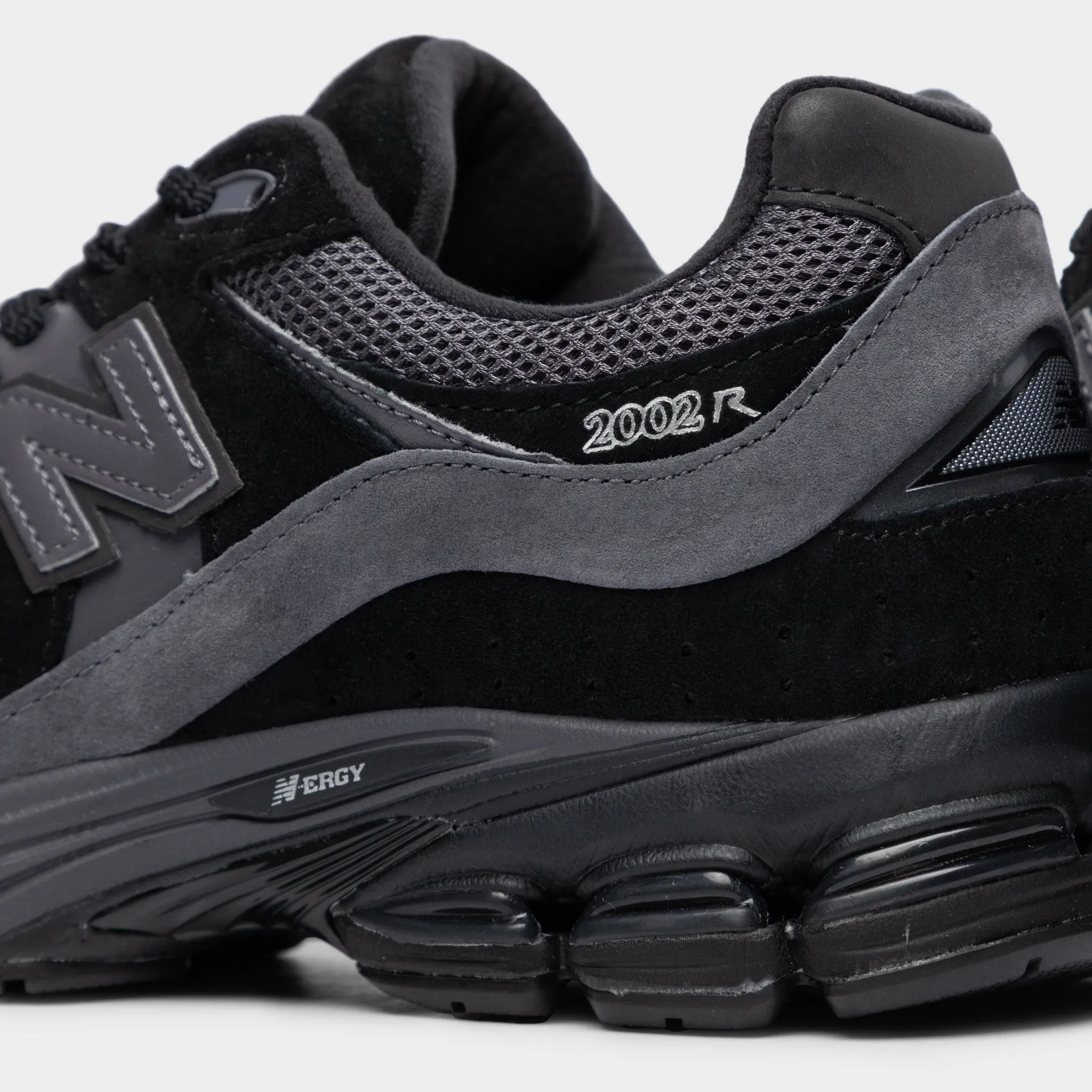 Comfort Outsole New Balance M2002RBL Black / Black