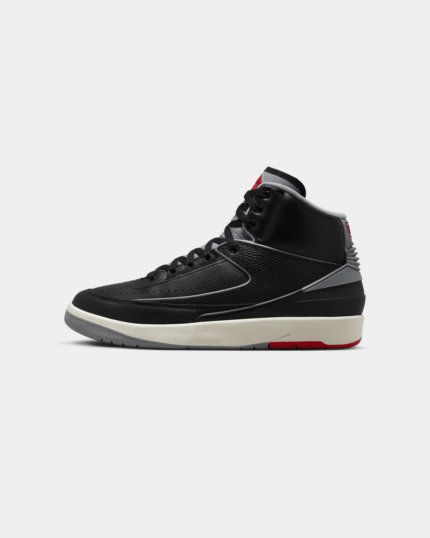 Jordan Air Jordan 2 Retro "Black Cement" Black/Cement Grey Urban Sleek