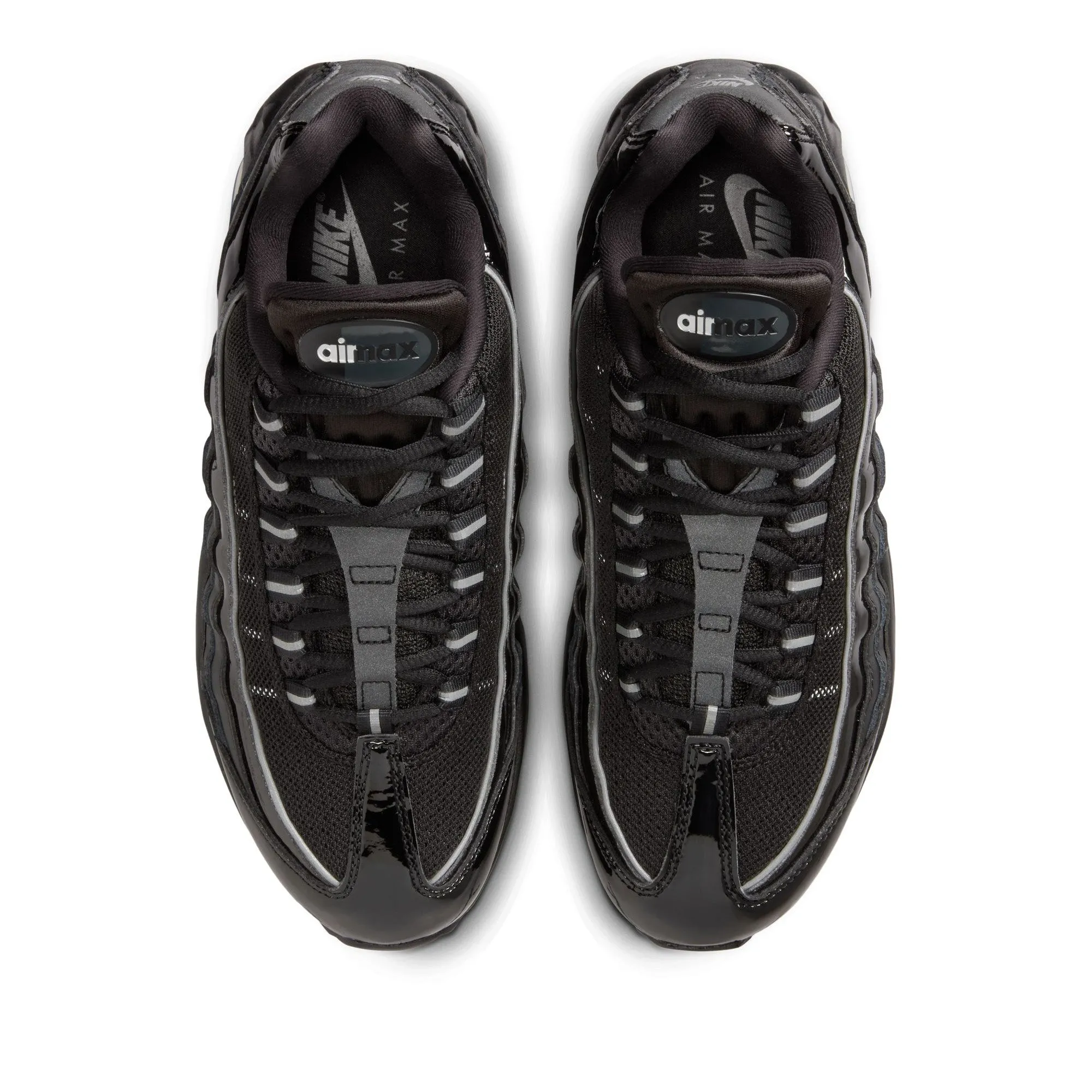 Women's Nike Air Max 95 - Black/Metallic Silver Smooth Transition Heel Clean Lines