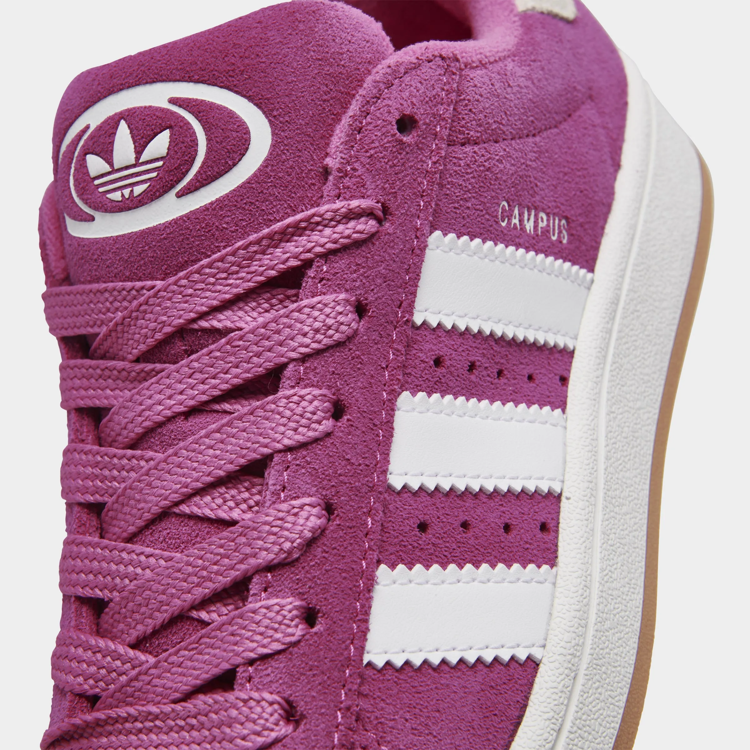 Free Step adidas Juniors' Campus 00s Pink / White - Gum