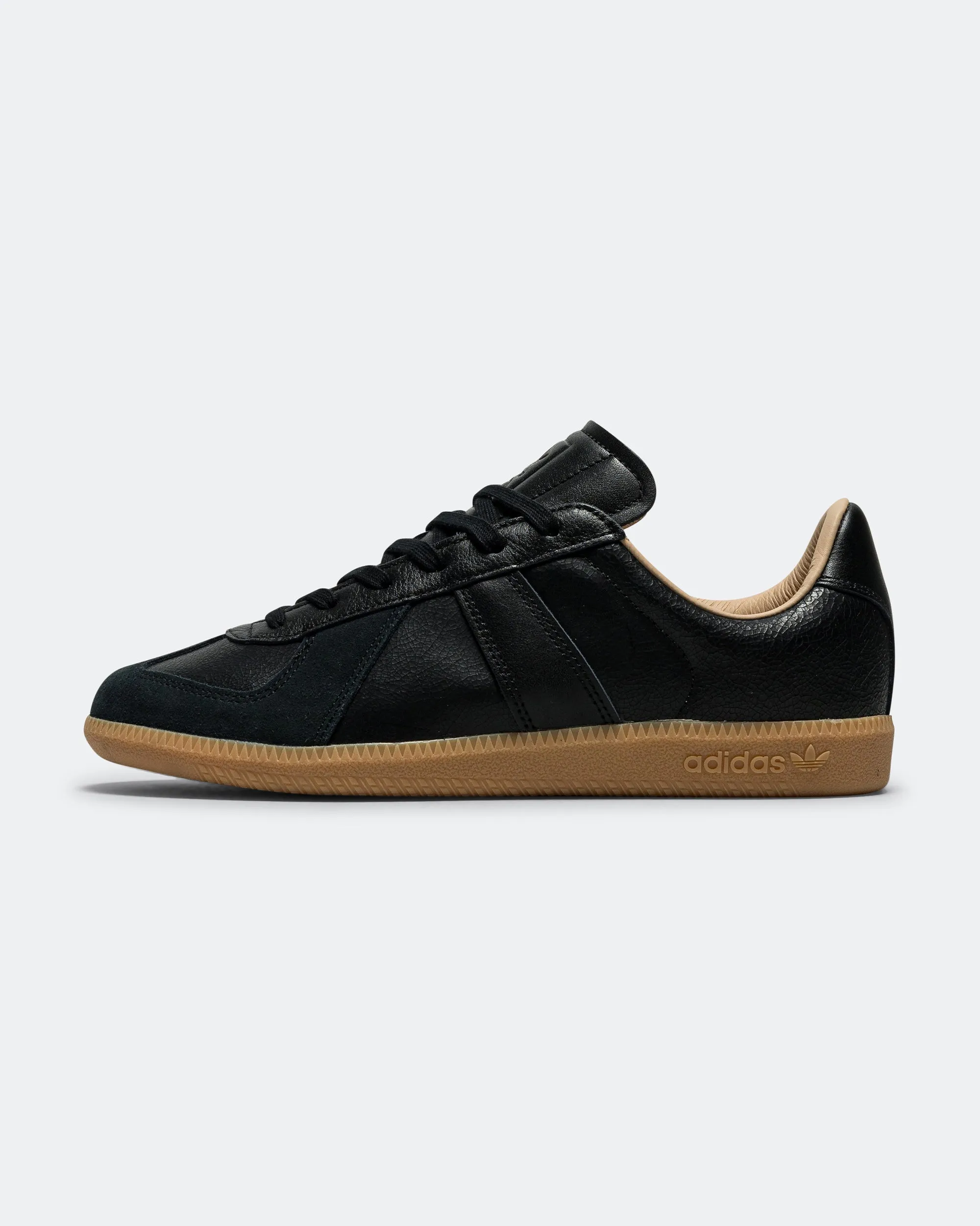 BW Army Lux - Core Black/Gum Energy Return Compound