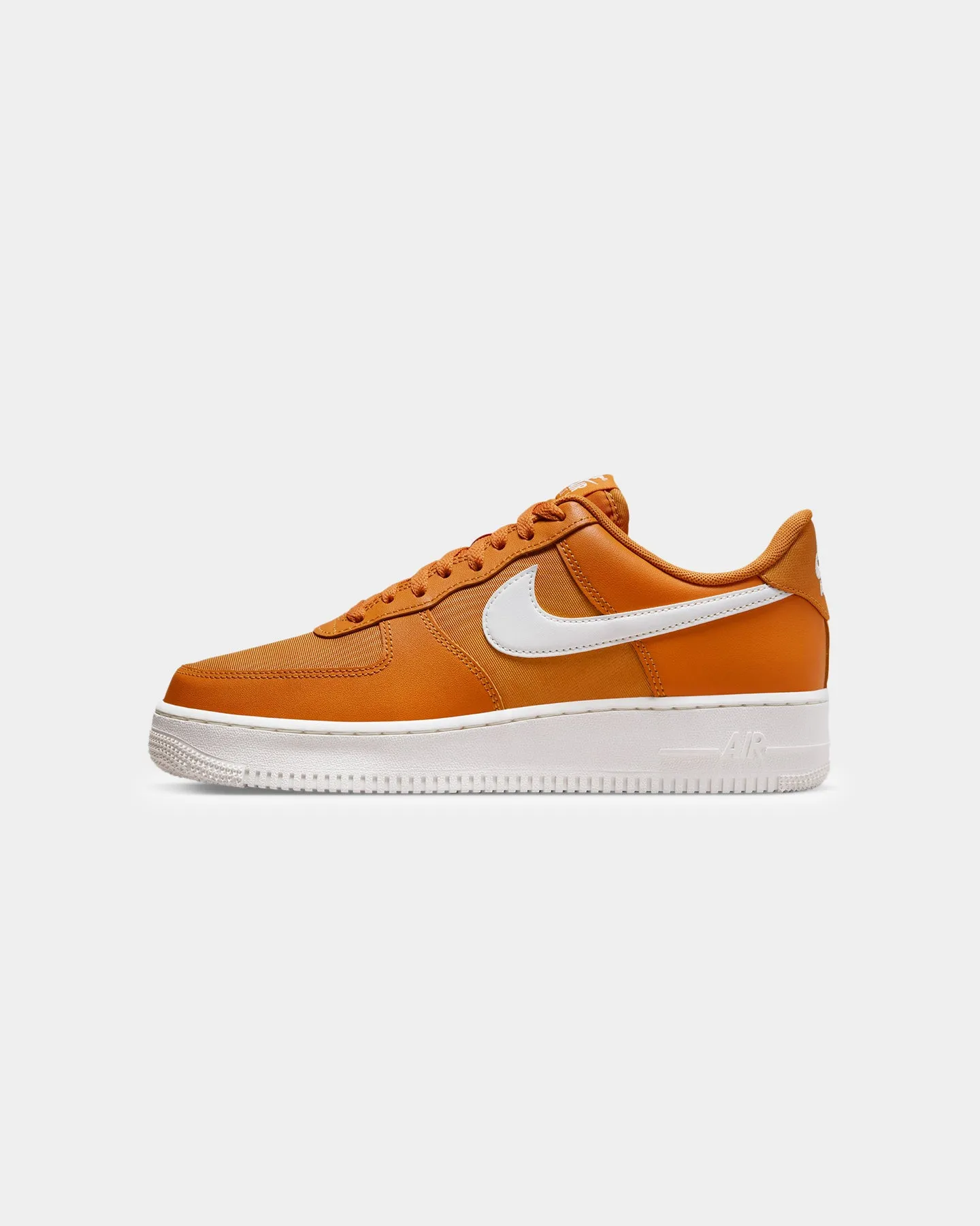 Calm Step Nike Air Force 1 '07 LV8 Monarch