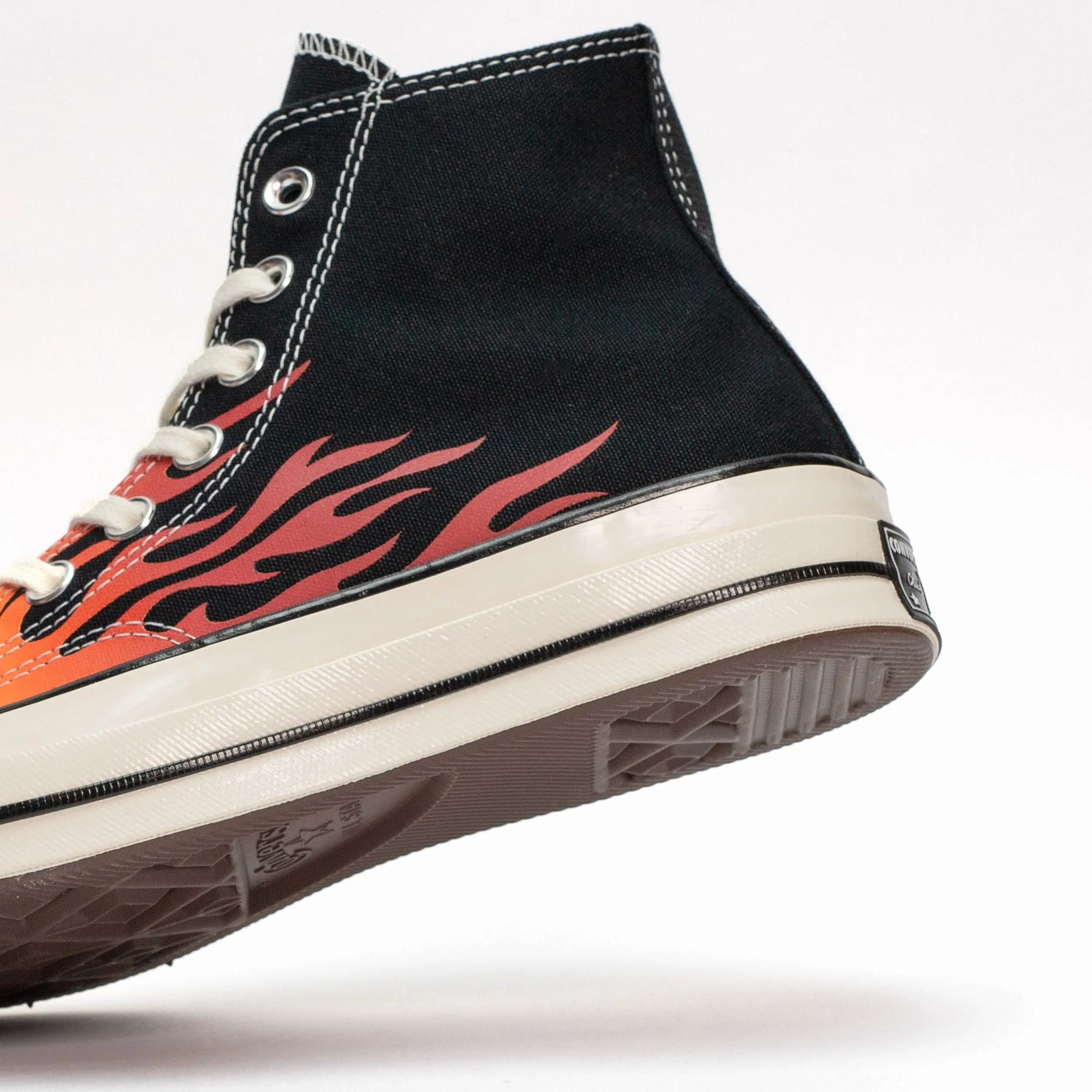 Hygroscopic Insole Layer Step Boost Chuck 70