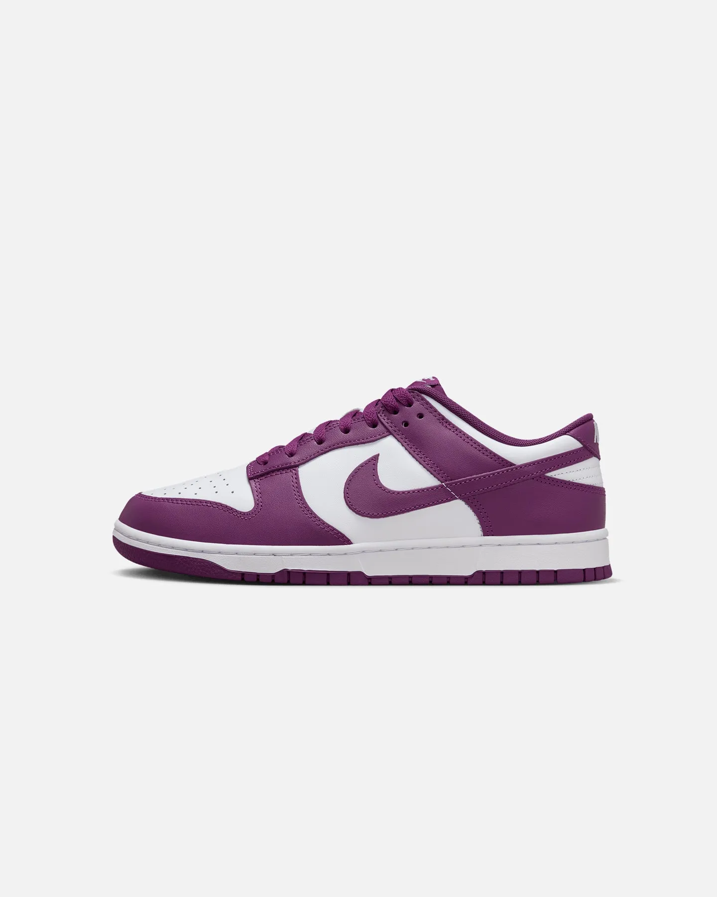Nike Dunk Low Retro "Viotech" White/Viotech White Every Step Comfort collar