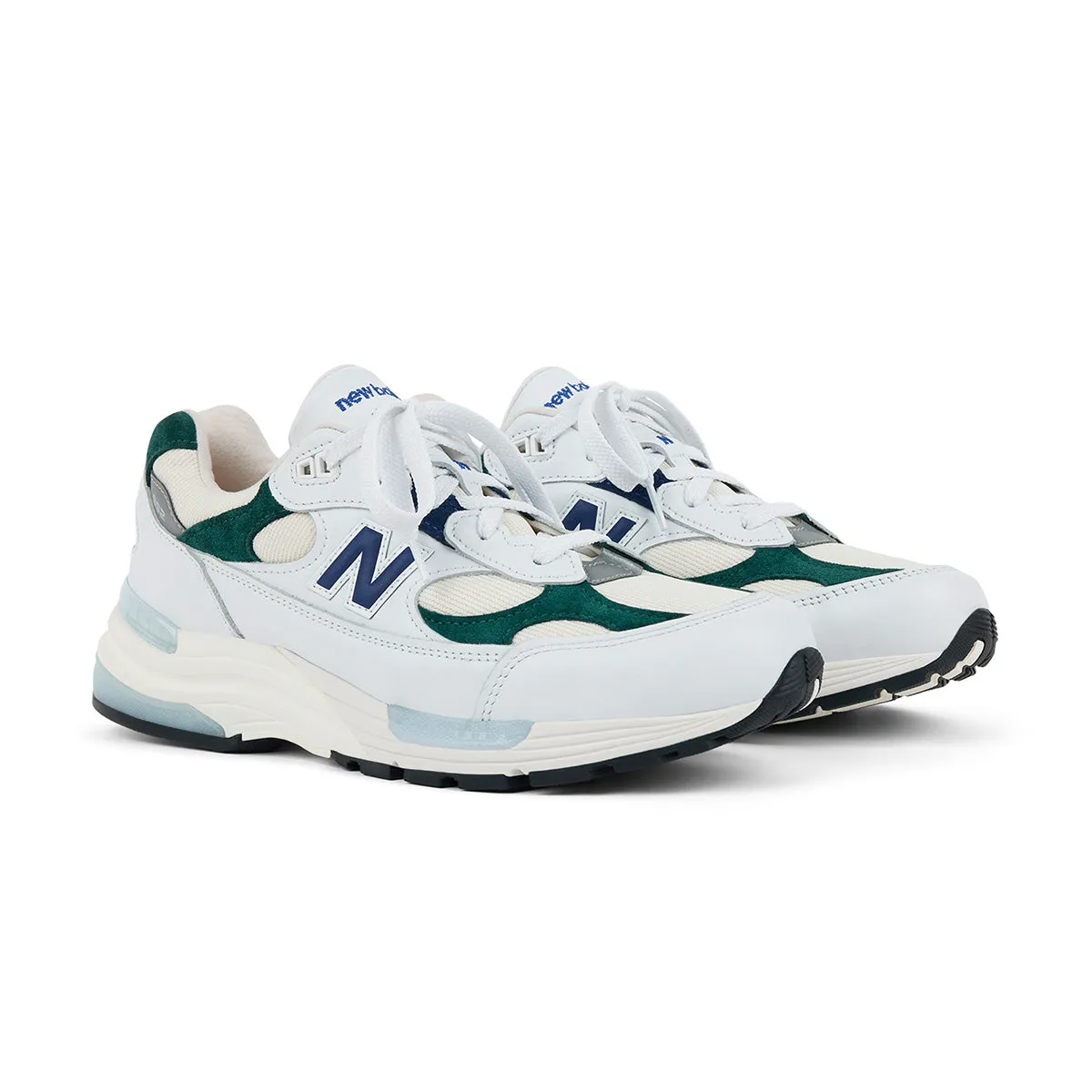 in USA 992 'White Marsh Green' junior