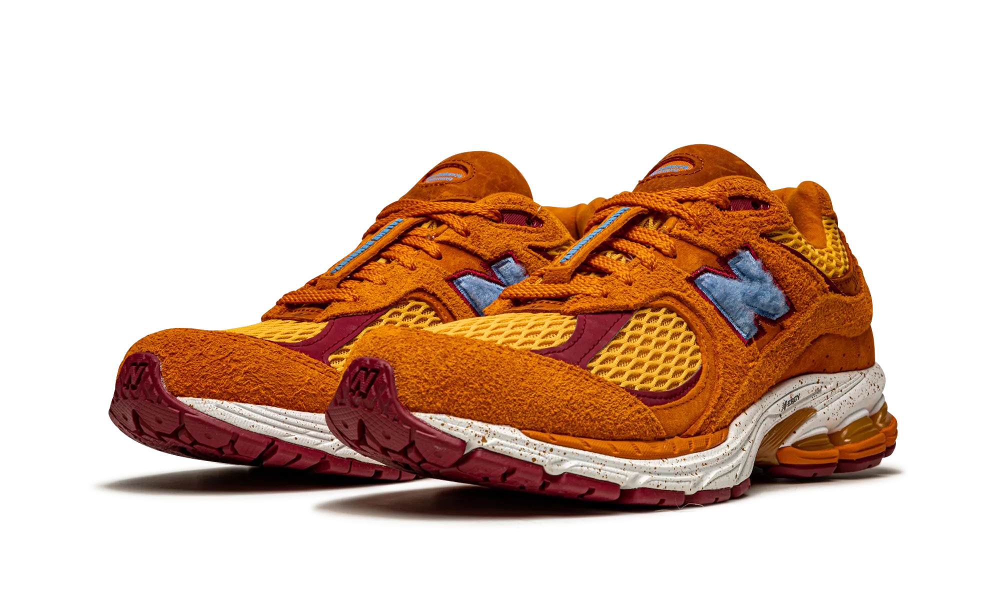 2002R "Salehe Bembury - Peace be the Journey" anti - slip running choice Body Balance