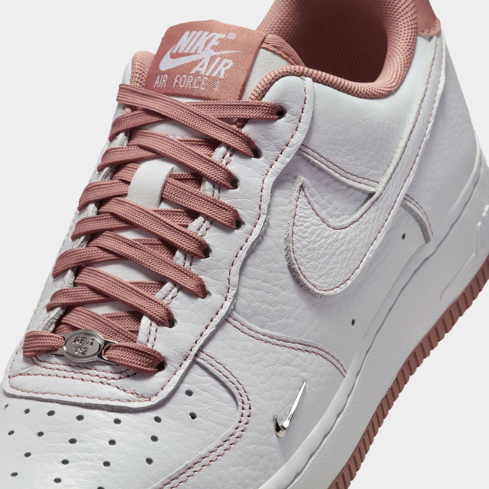 Classic Base Nike Women's Air Force 1 '07 Mini Jewel White / Particle Pink - Metallic Silver