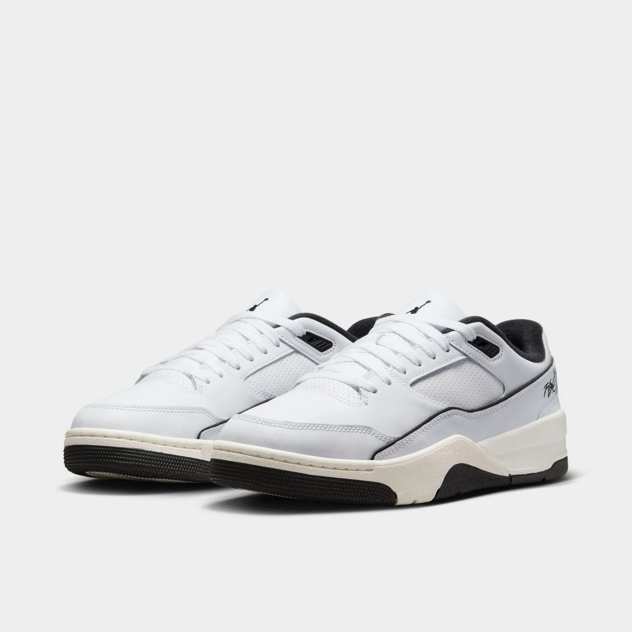 Jordan Flight Court White / Black - Sail Street Scene Buckle Design
