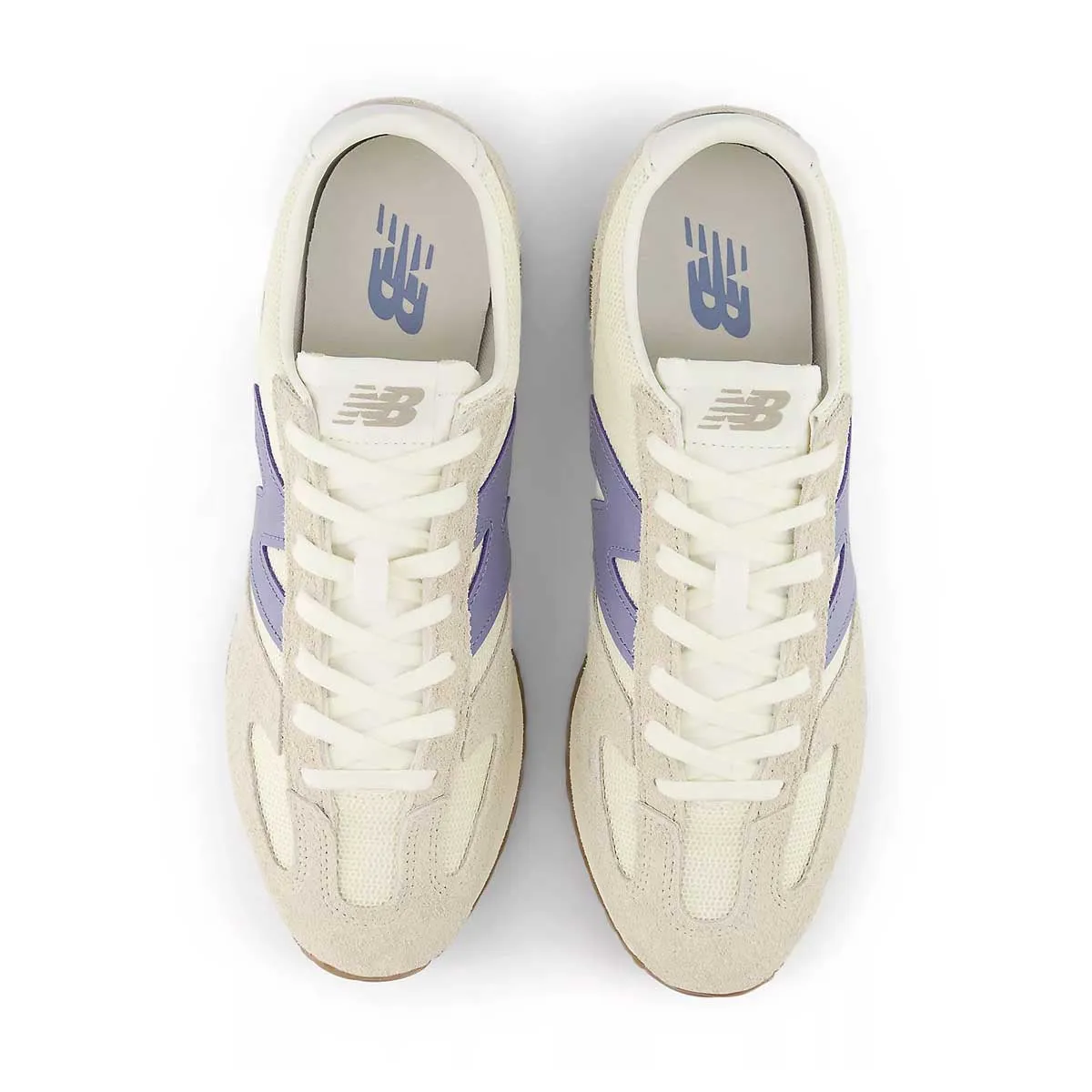 Fashion-forward flexibility 471 'Timberwolf Angora'