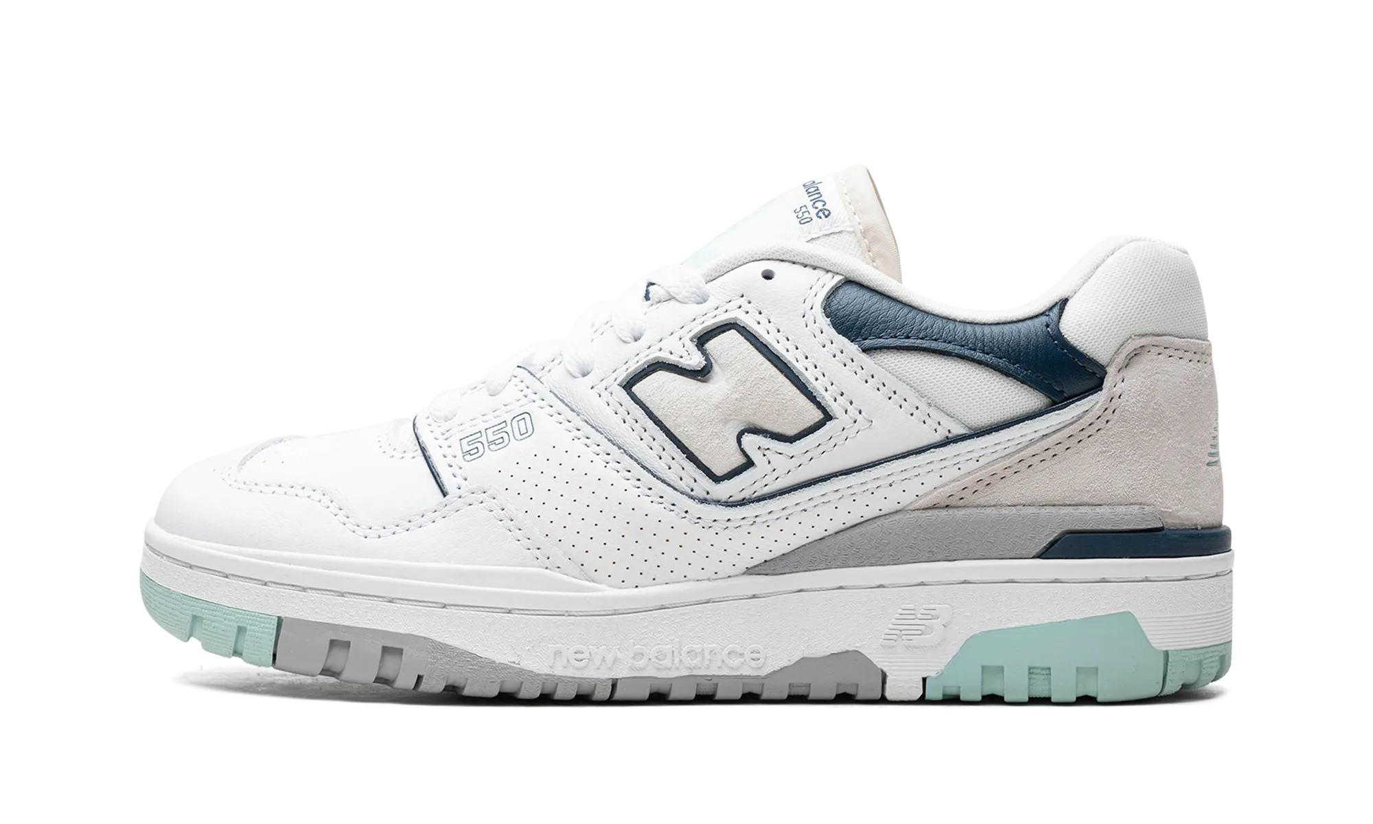 550 "White / Winter Fog" barefoot running