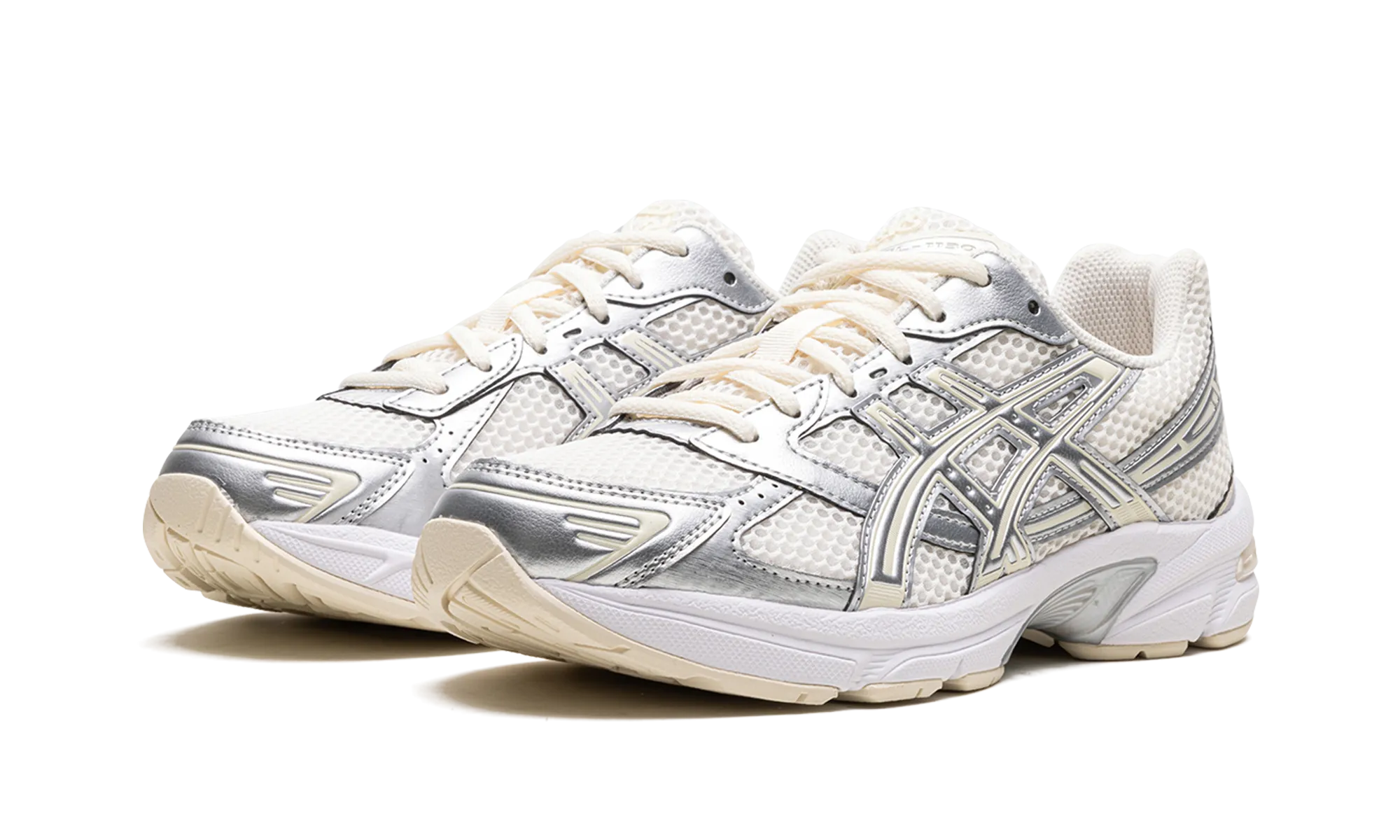 GEL 1130 WMNS "Cream Pure Silver" Youth Style marathoner's shoe possibility