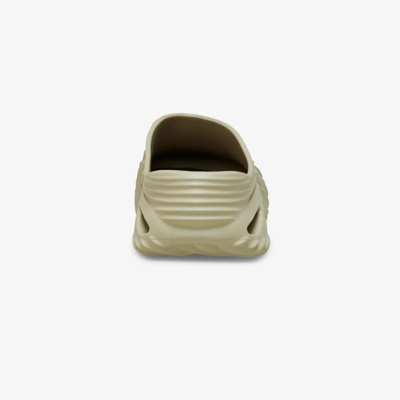 Neutral Footbed Design Grounded Footbed Echo Wave