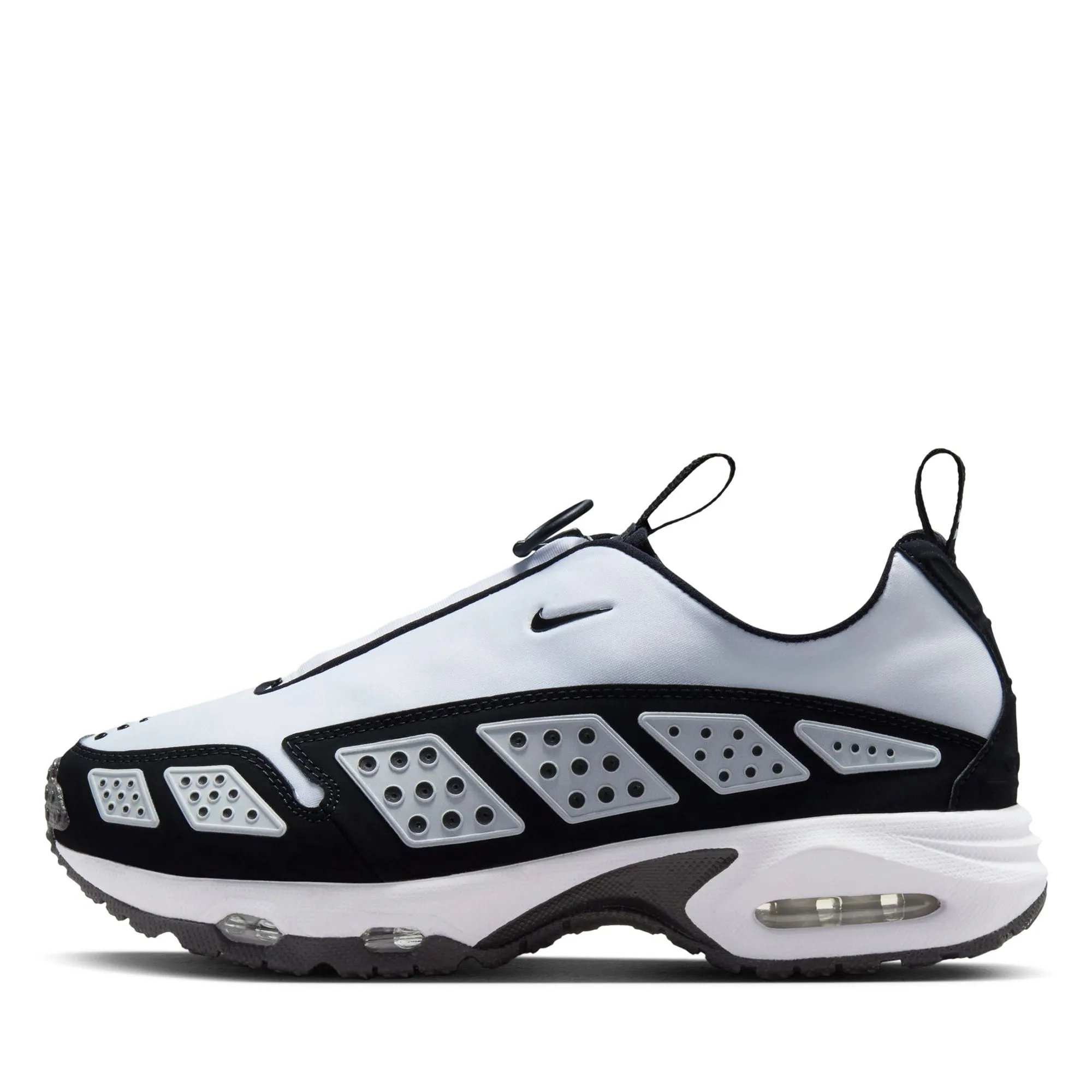 Commuter Friendly Low Top Design Women's Nike Air Max Sunder - White/Black