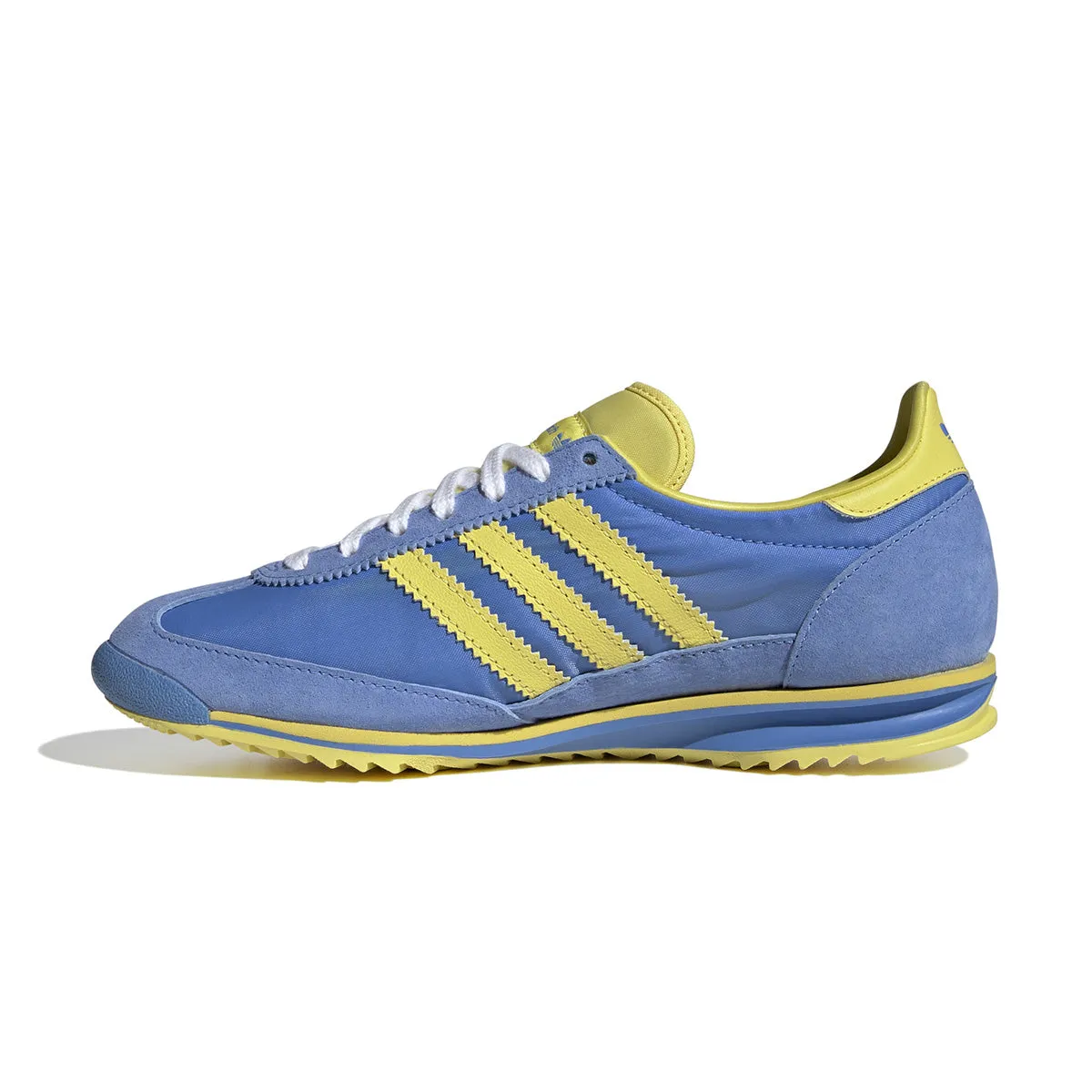 Flexibility   Sporty & Rich SL 72 'Real Blue Light Yellow'