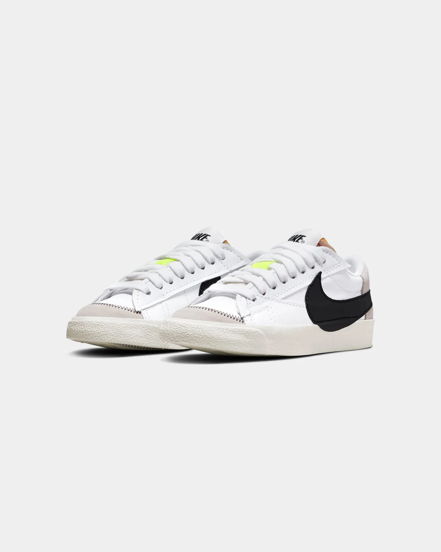 Nike Women's Blazer Low '77 Jumbo White/Black Timeless Chic all - terrain