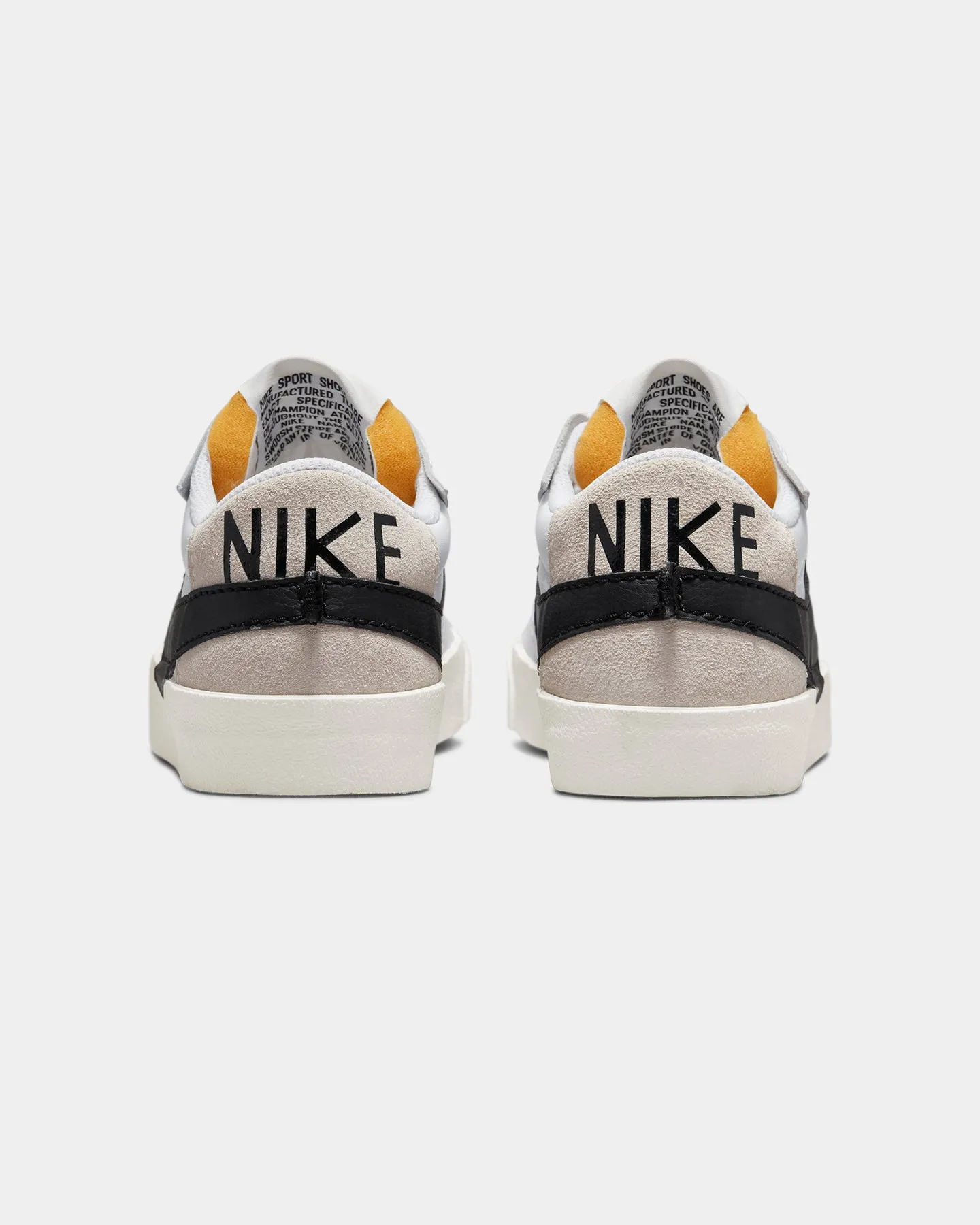 Nike Women's Blazer Low '77 Jumbo White/Black foot fashion