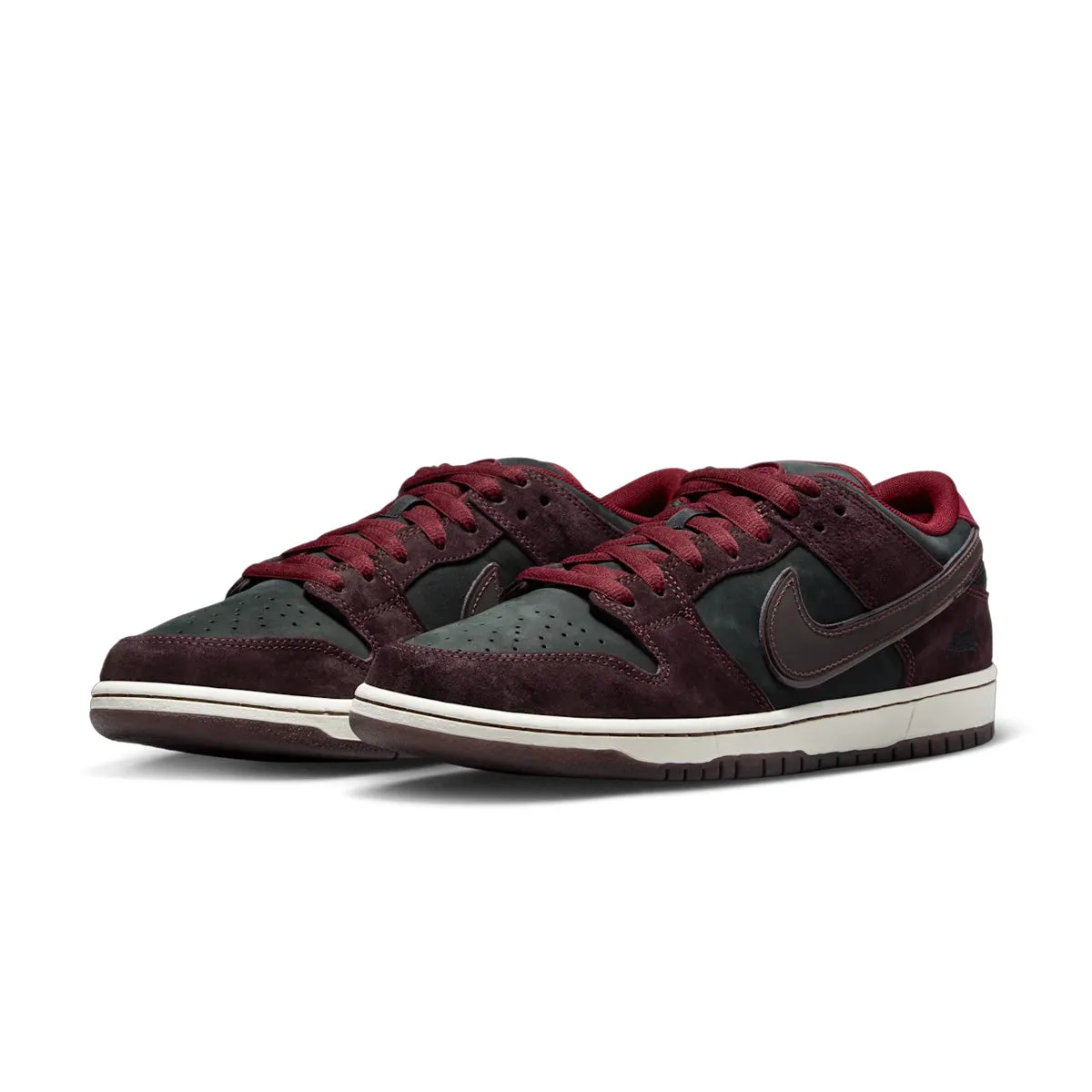   Riot Skate Shop SB Dunk Low 'Mahogany' Storm Guard Cushioned Insole