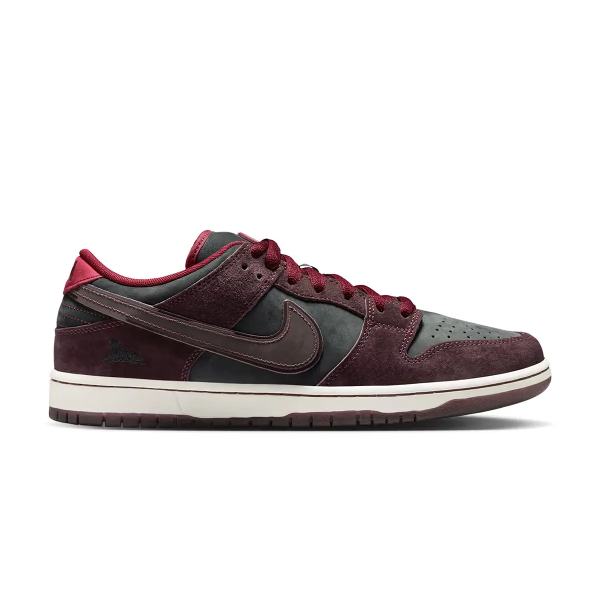   Riot Skate Shop SB Dunk Low 'Mahogany' cut