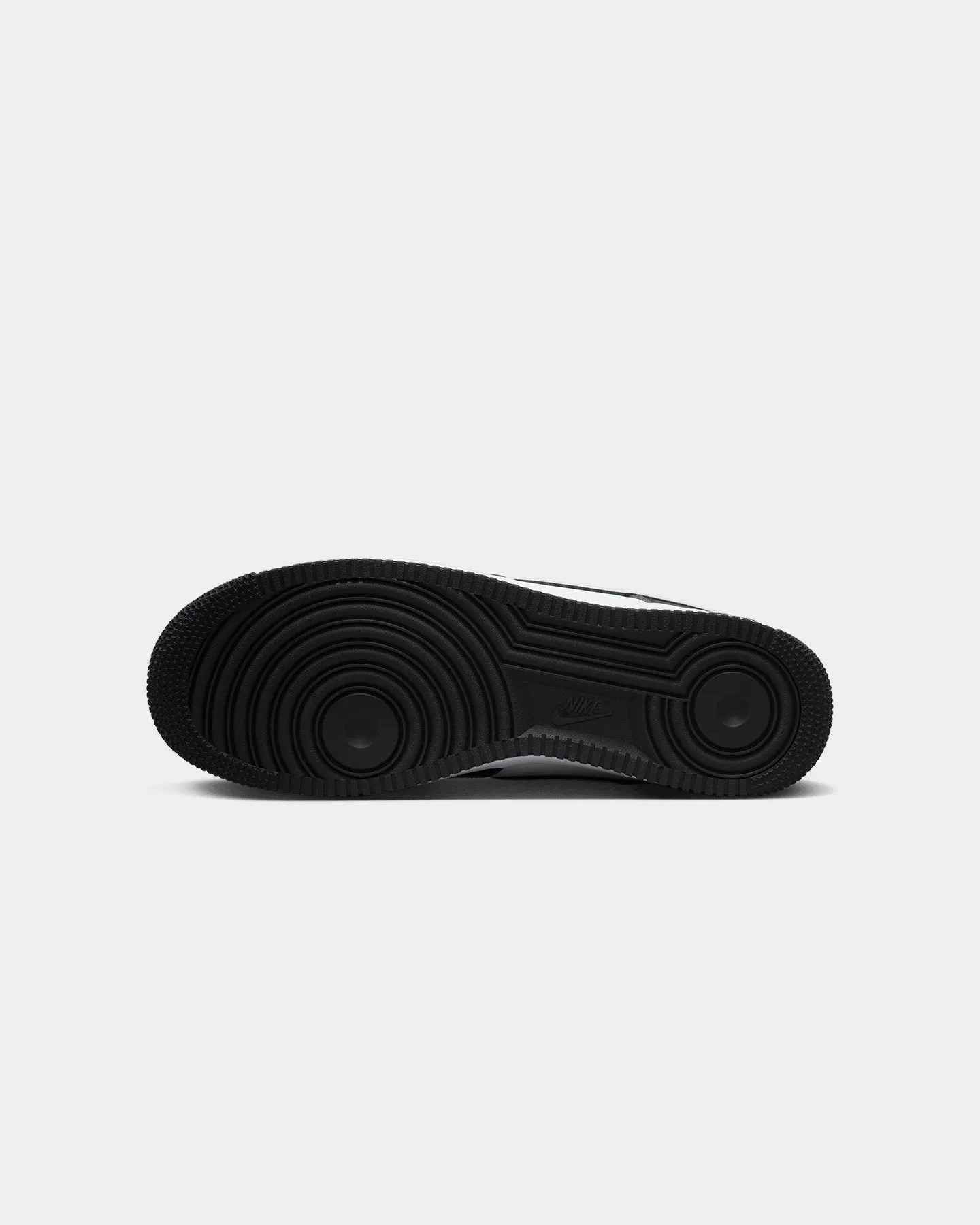 Run Free Moon Walk Nike Air Force 1 '07 "Panda" Black/White/Black