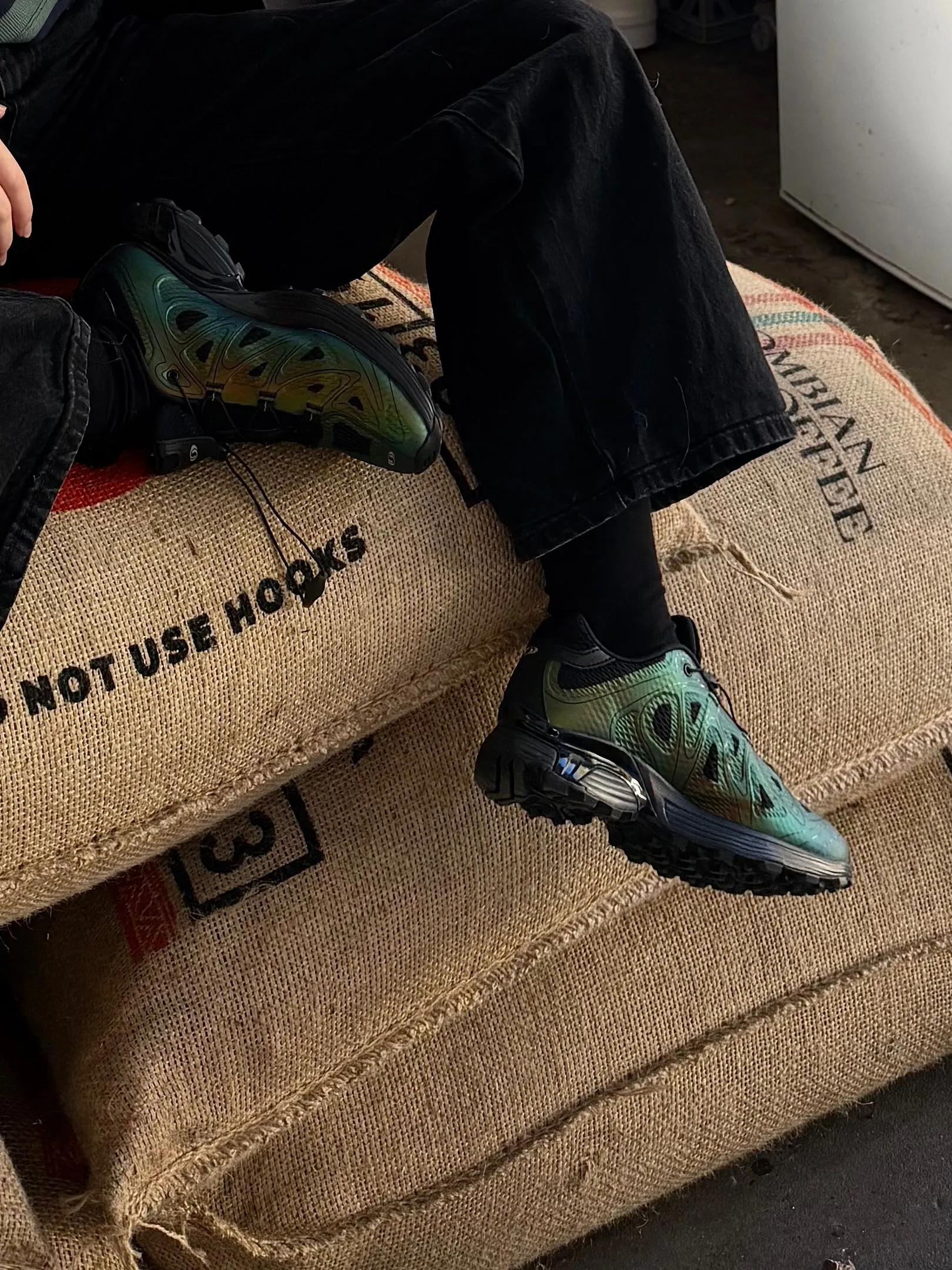 mid - top XT-Whisper Void 'Iridescent Green' Sneakers