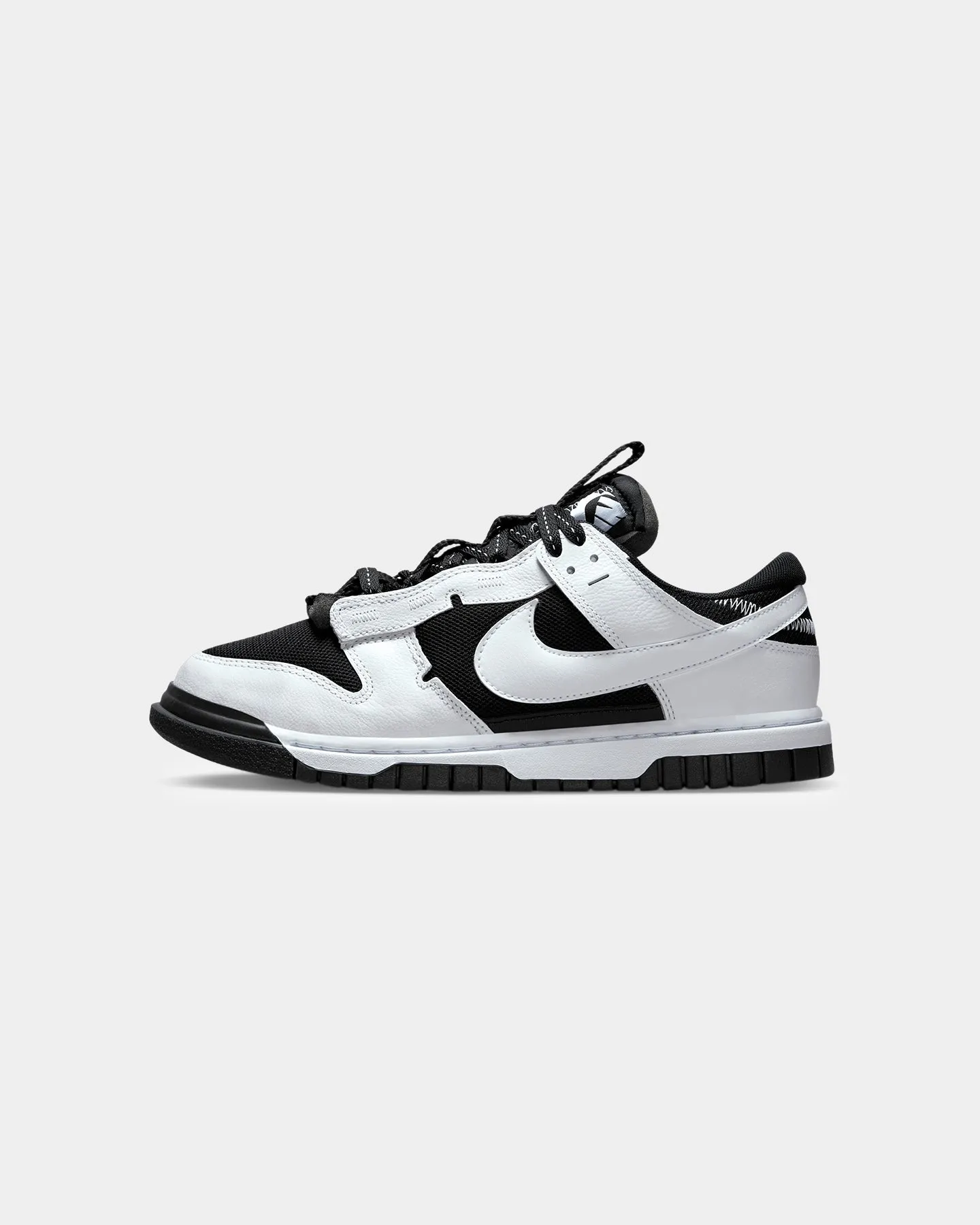 Nike Air Dunk Jumbo "Reverse Panda" Black/White Daily Essential Pose Ready