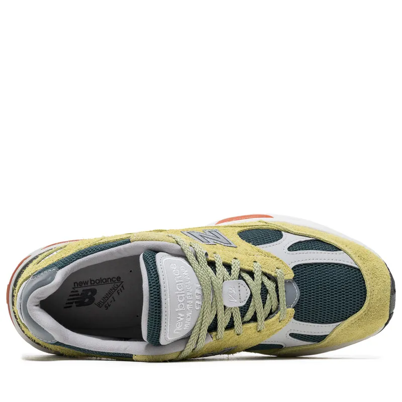Comfort Upper New Balance Made In UK 991v2 'Grape Sorbet' - Beechnut/Trekking Green