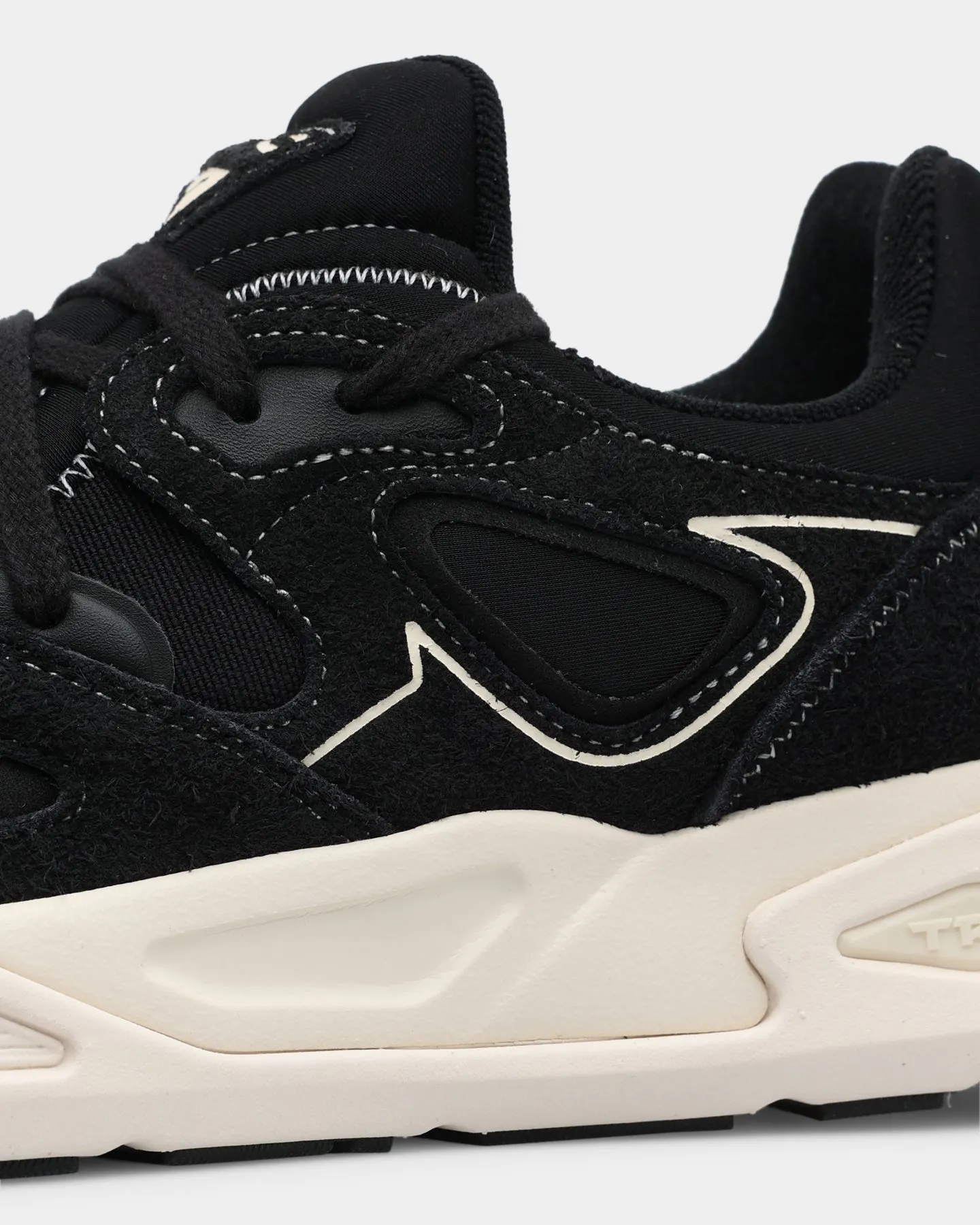 Puma TRC Blaze Worn Out Puma Black Garden Mood