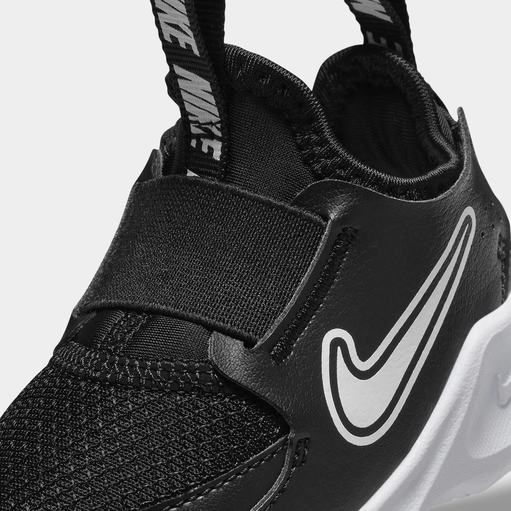 Flexible Fit Long Miles Nike Flex Runner 3 TD Black / White